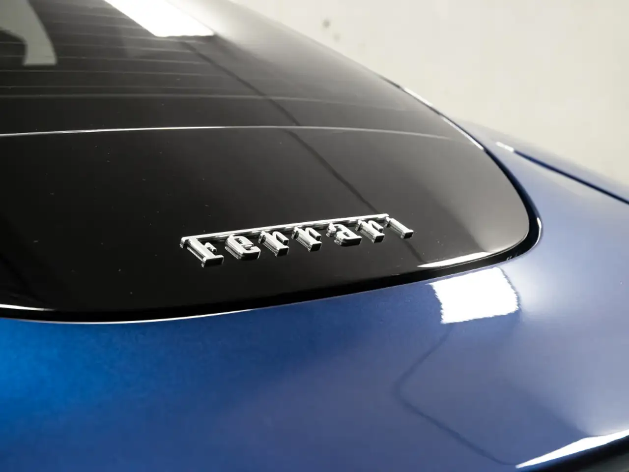Ferrari Roma снимка Ferrari Roma