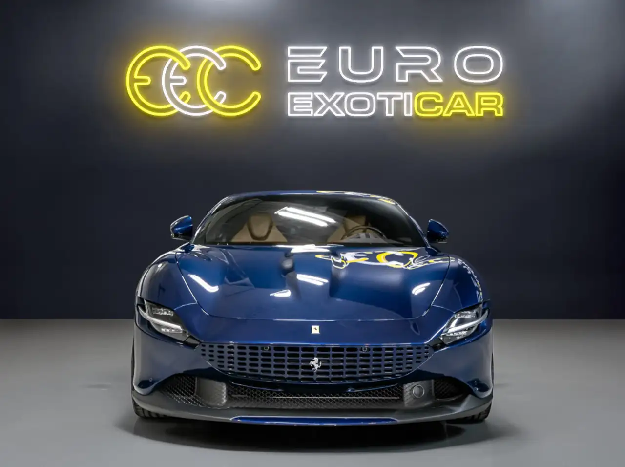 Ferrari Roma снимка Ferrari Roma