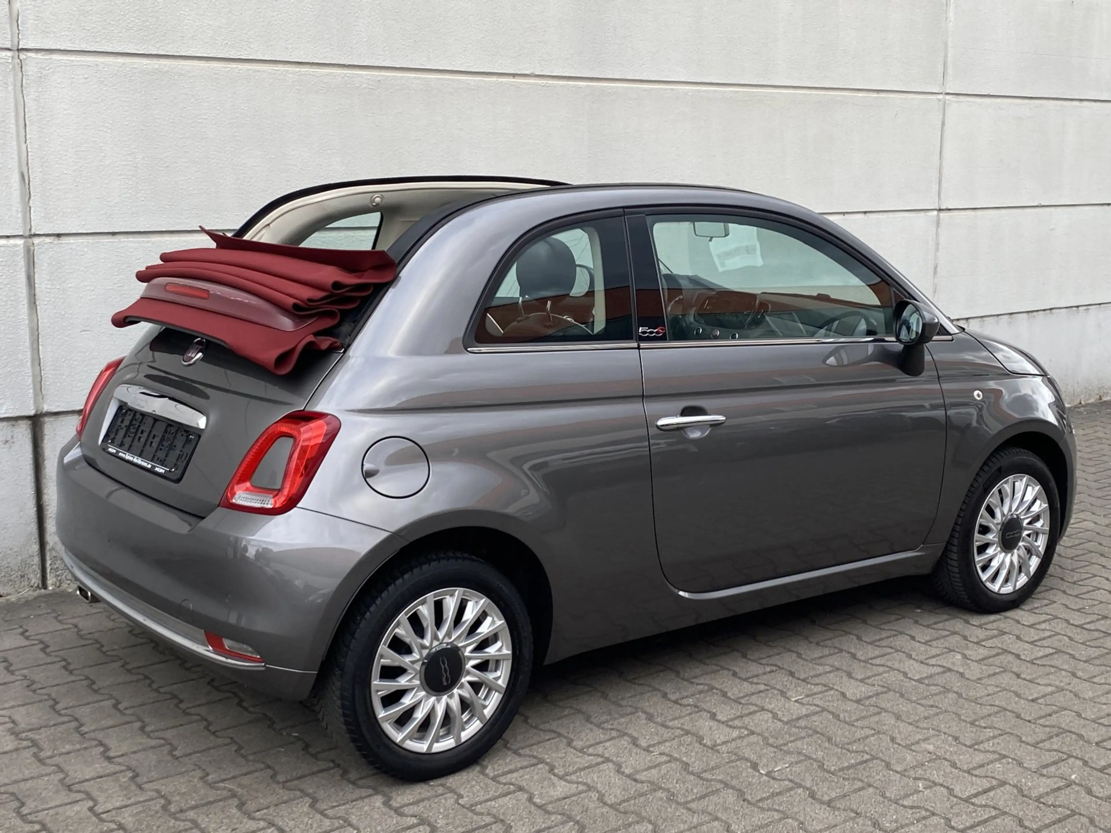 Fiat 500C 1.2 8V Dualogic Lounge Tmat Bt CarPlay AndAuto — photo 9
