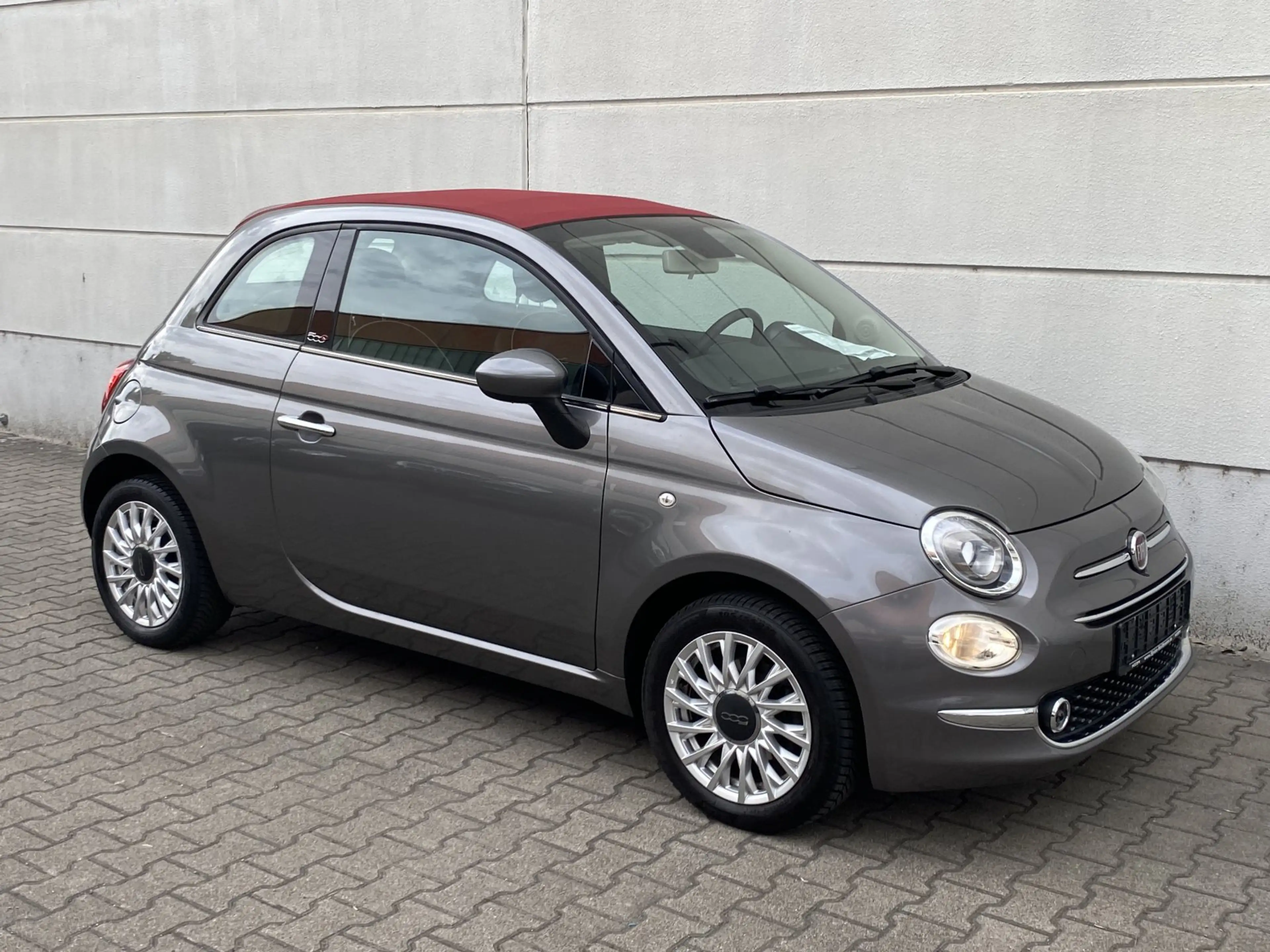 Fiat 500C 1.2 8V Dualogic Lounge Tmat Bt CarPlay AndAuto — photo 6