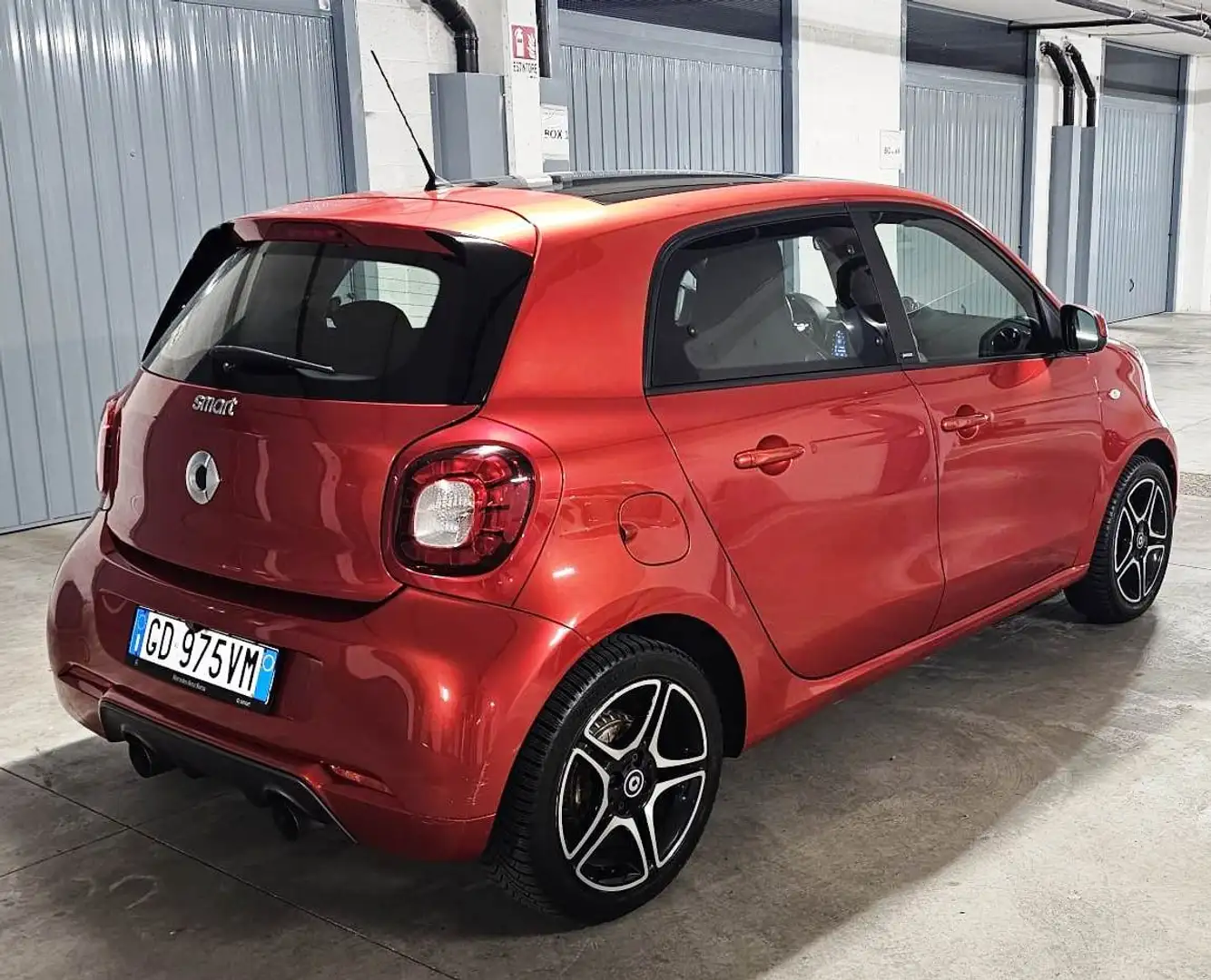 smart forFour Forfour 0.9 t Brabus Style 90cv twinamic Rosso - 2