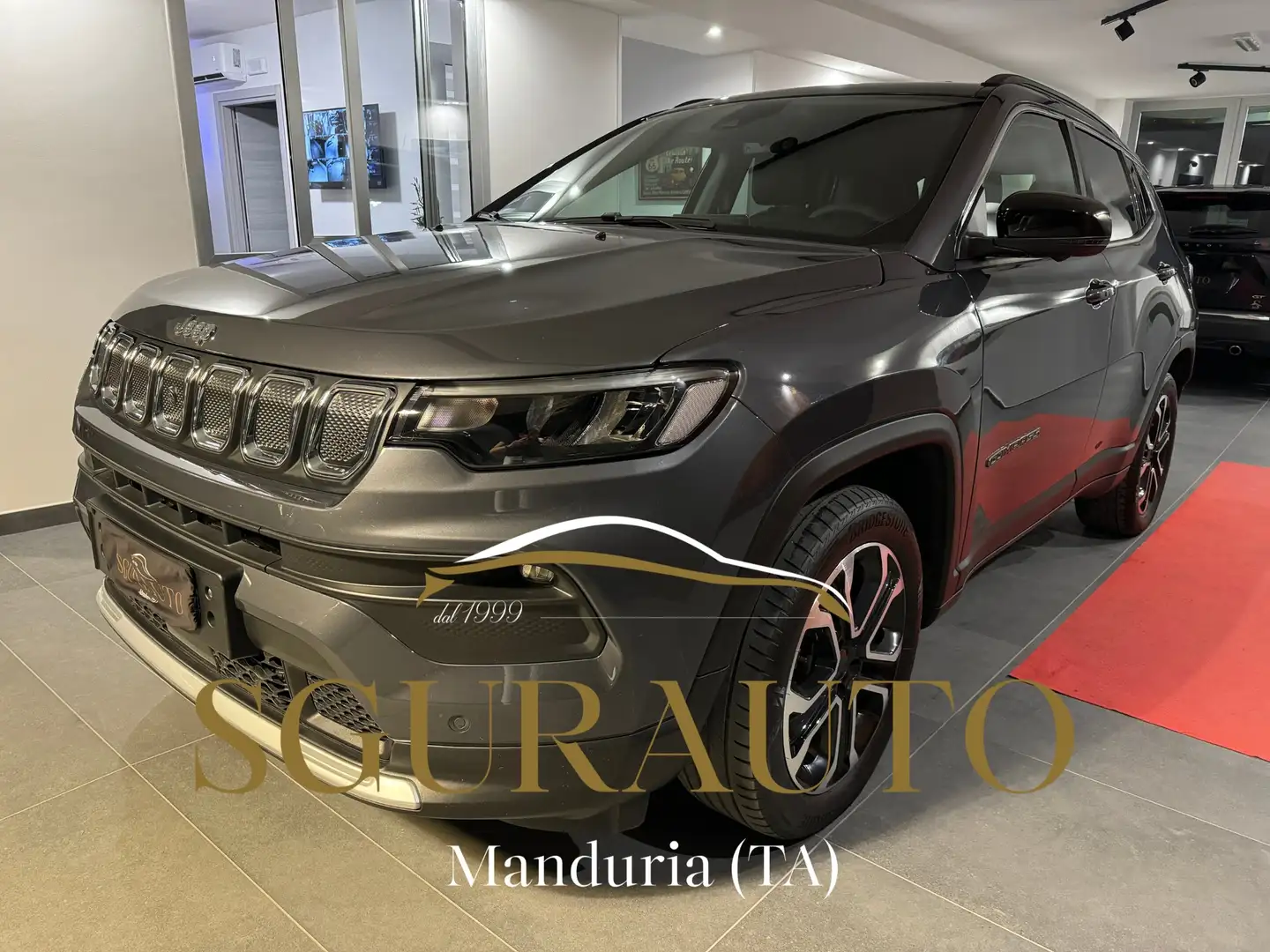 Jeep Compass 1.6 MJT 130CV LIMITED 2022 Grigio - 1