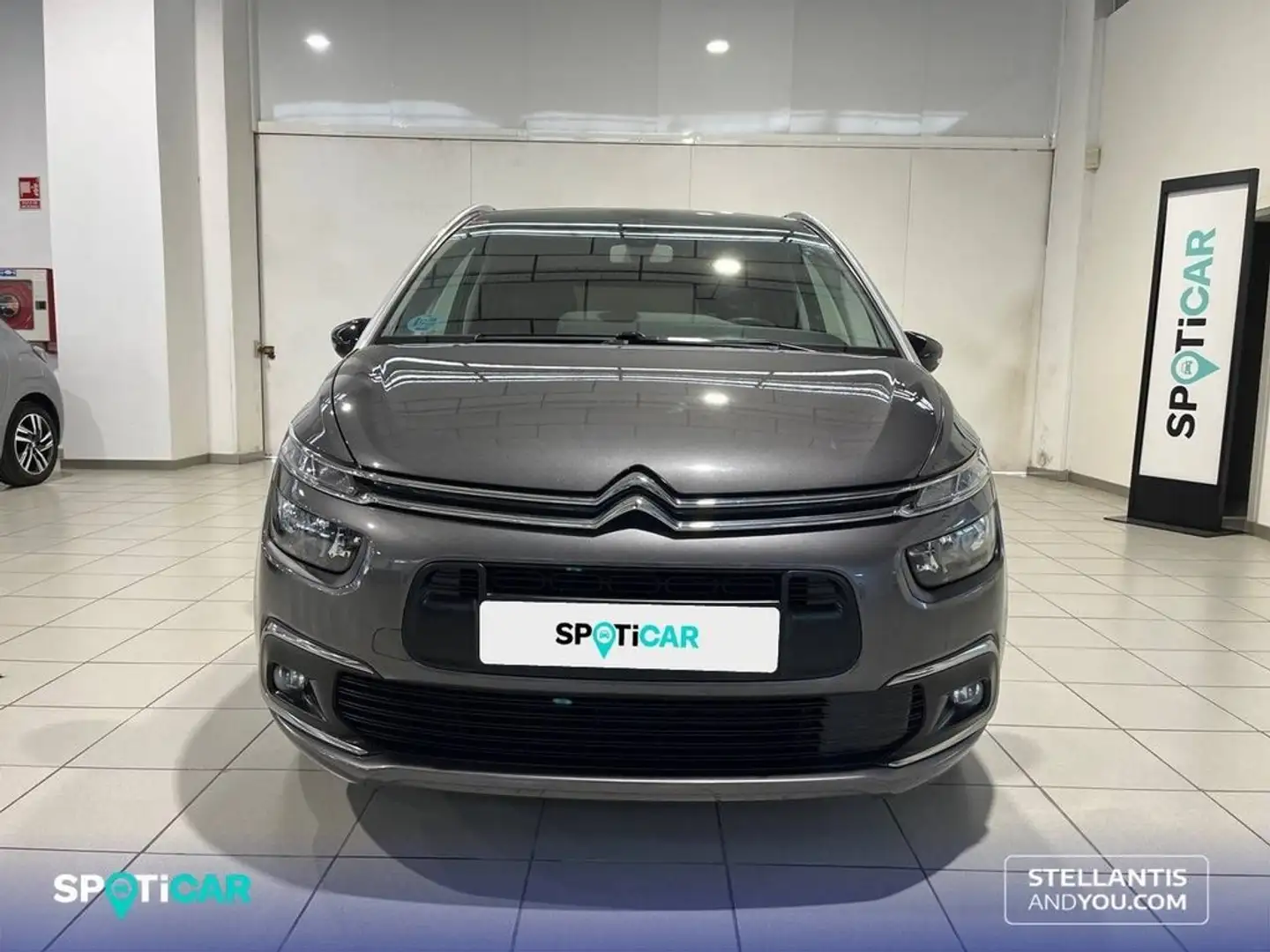 Citroen C4 PureTech 96KW (130CV) S&S 6v C-Series Grijs - 2