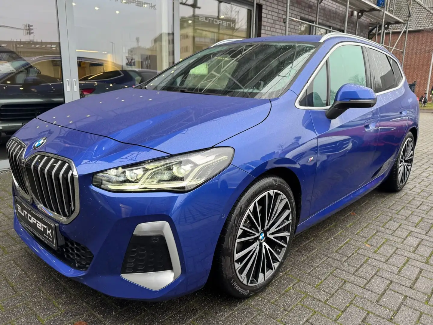 BMW 218 218i ActiveTourer M Sport DAPr Innovation Memory Bleu - 1