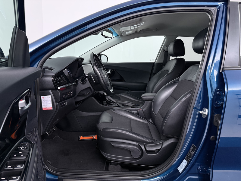 Kia Niro 1.6 GDi PHEV DynamicPlusLine — photo 11