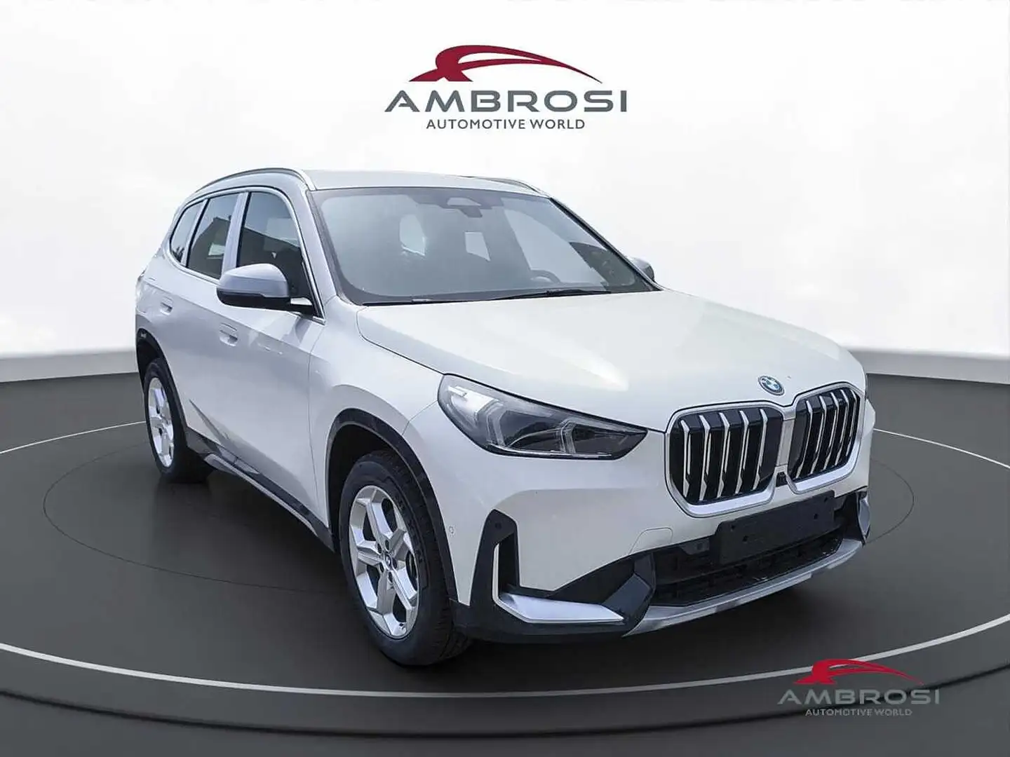 BMW X1 xDrive25e Innovation xLine Package Білий - 2