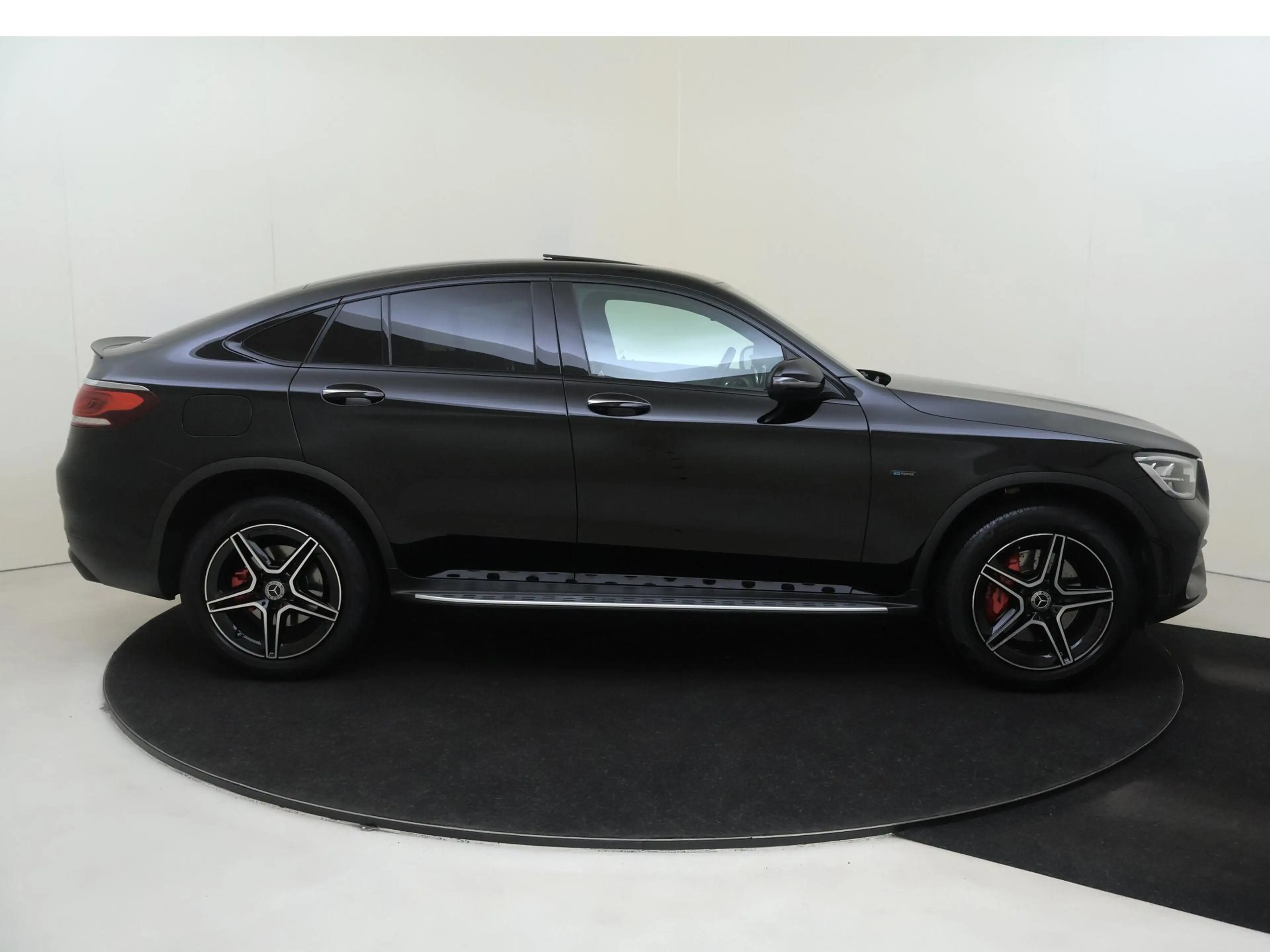 Mercedes-Benz GLC 300 Coupé 300e 4MATIC Business Solution AMG-Line — photo 9