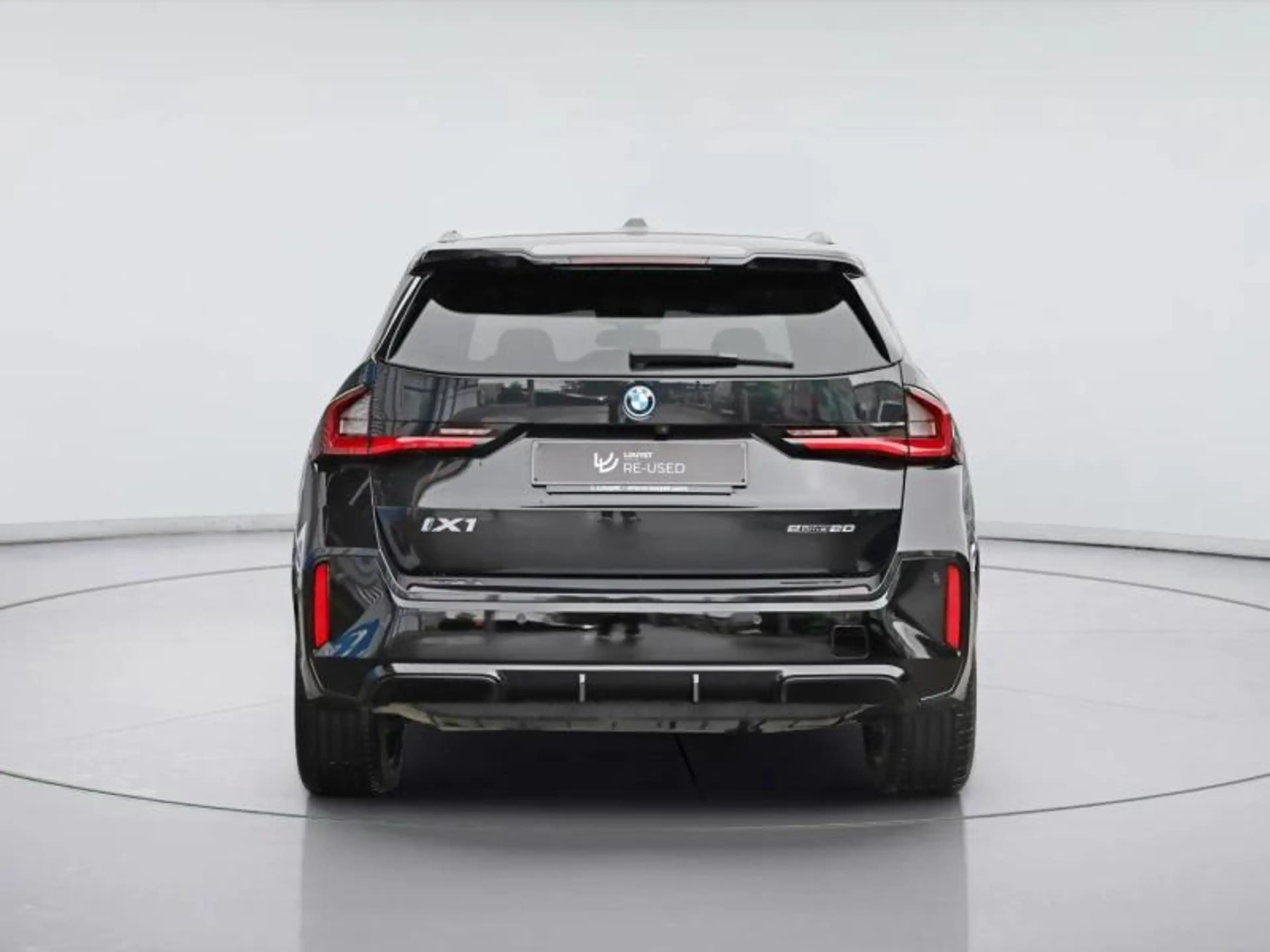 BMW iX1 eDrive20 Kit M Sport — photo 4