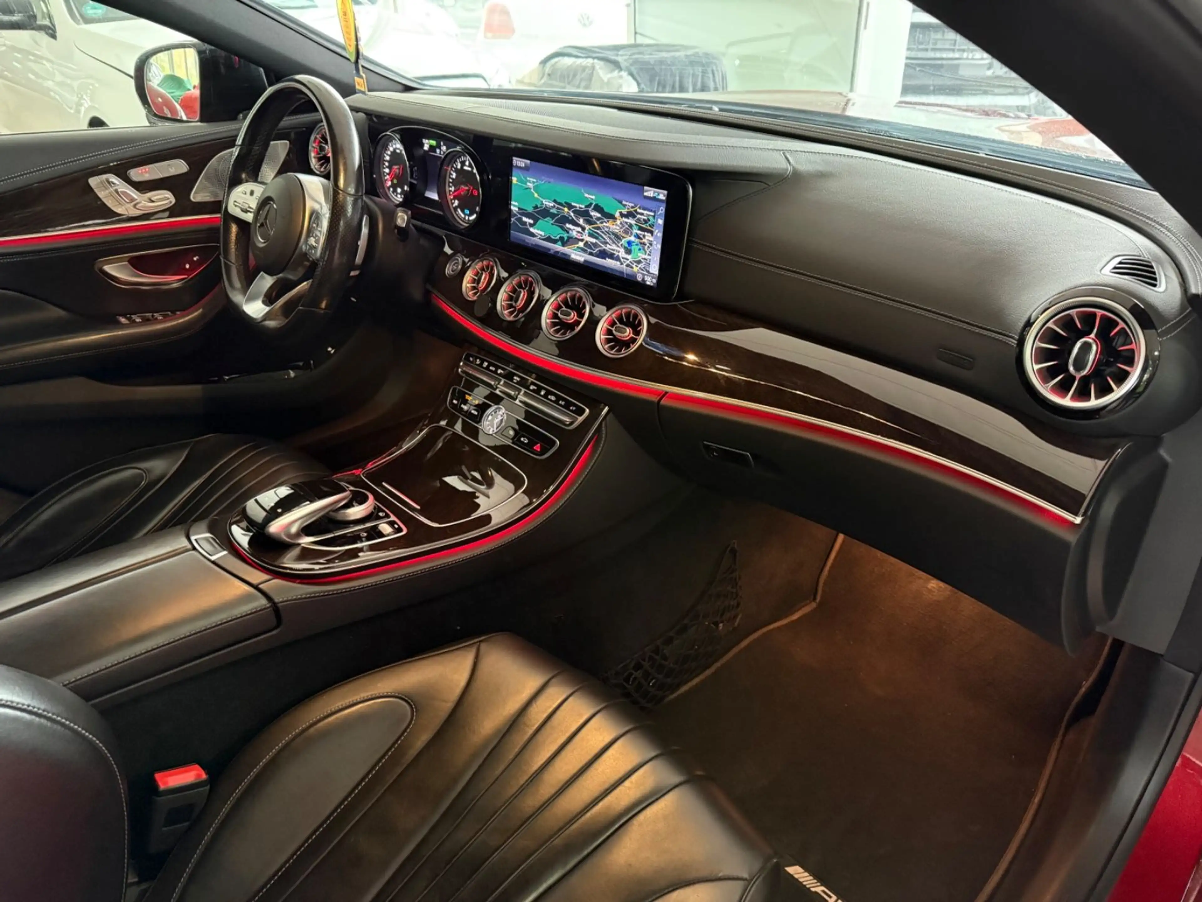 Mercedes-Benz CLS 450 4Matic AMG Line 360° Kamera Burmester — photo 11