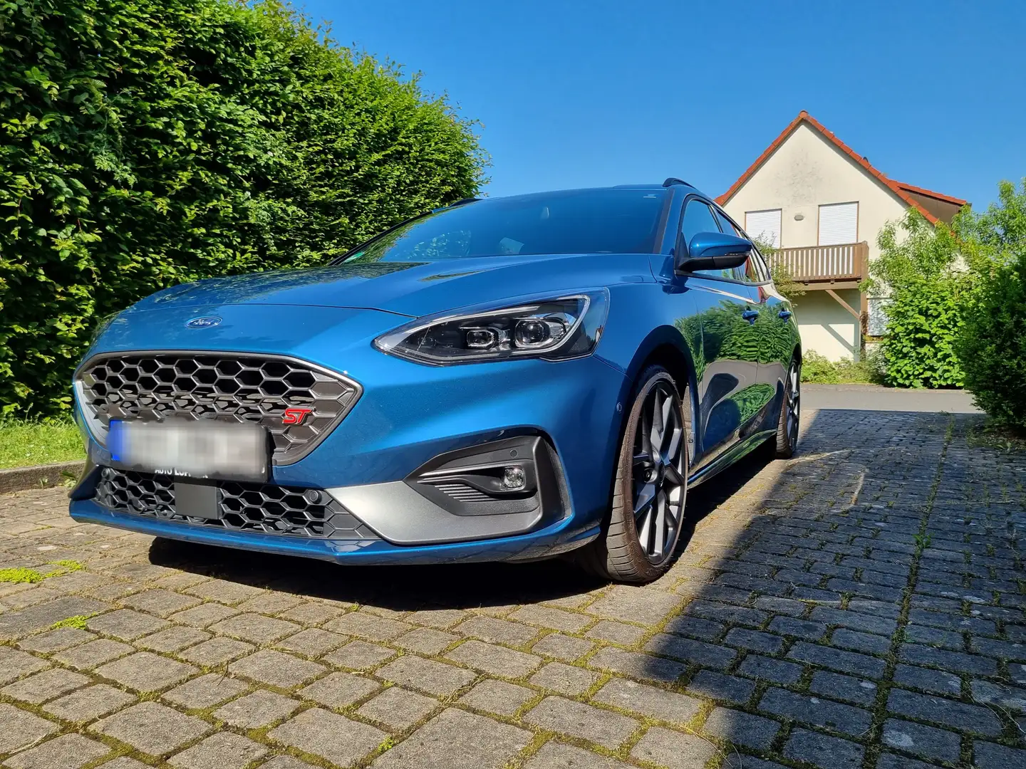 Ford Focus Focus Turnier 2.3 EcoBoost S Blau - 1