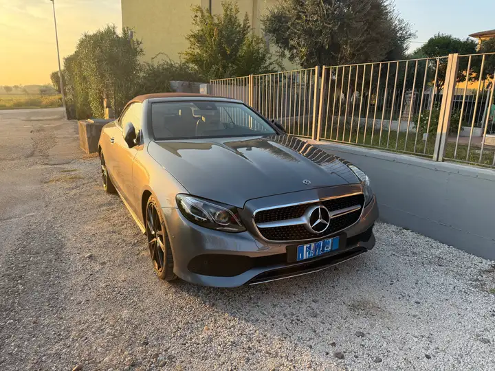 Mercedes-Benz E 220 Classe E - A238 CabrioCabrio d Premium auto
