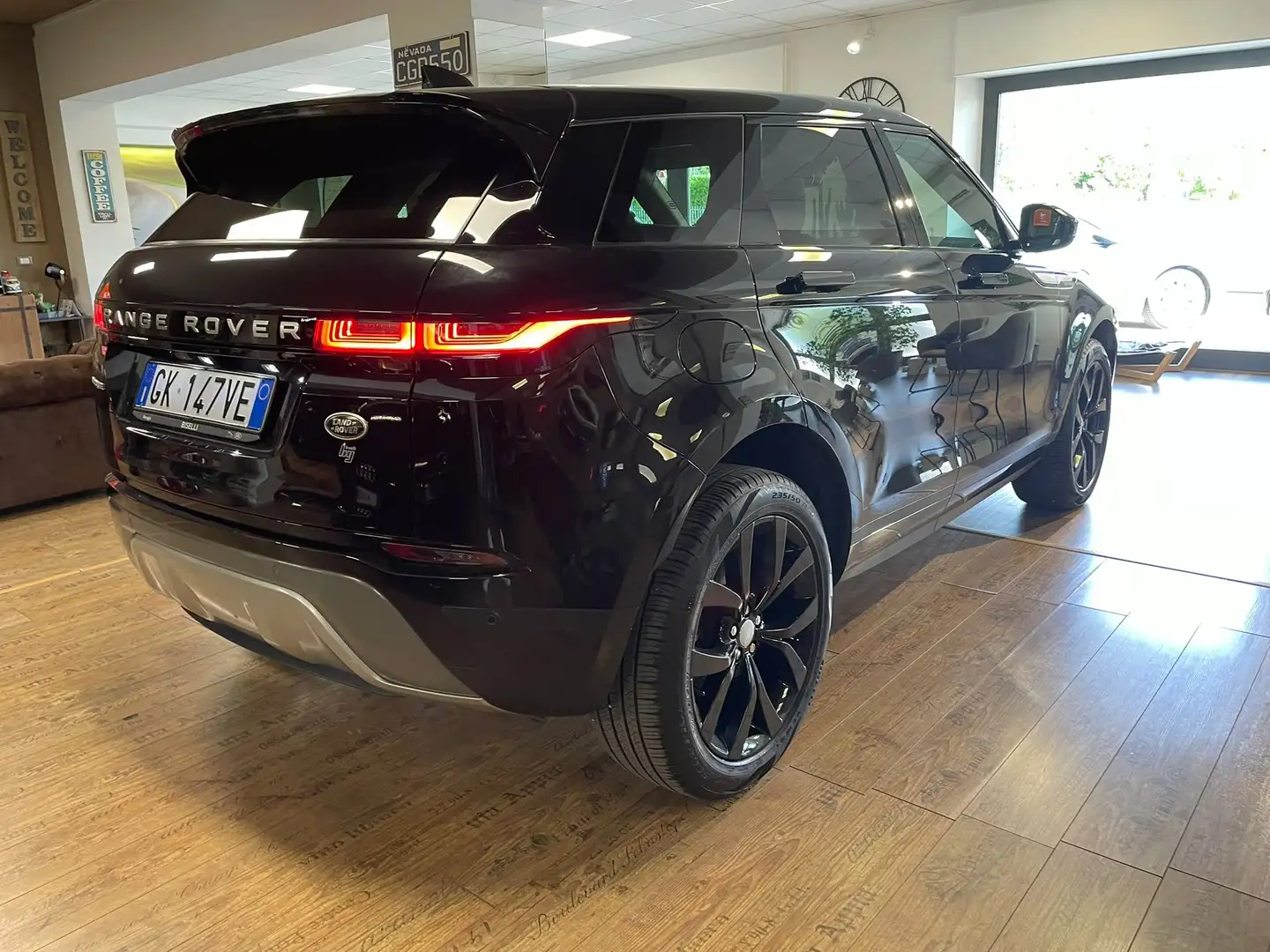 Land Rover Range Rover Evoque 2.0d i4 mhev R-Dynam.N1-5POSTI 163cv auto Noir - 1