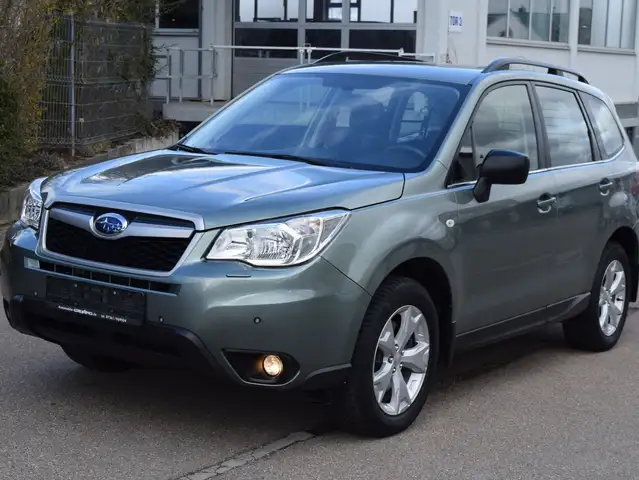 Subaru Forester Active  AHK  TÜV NEU