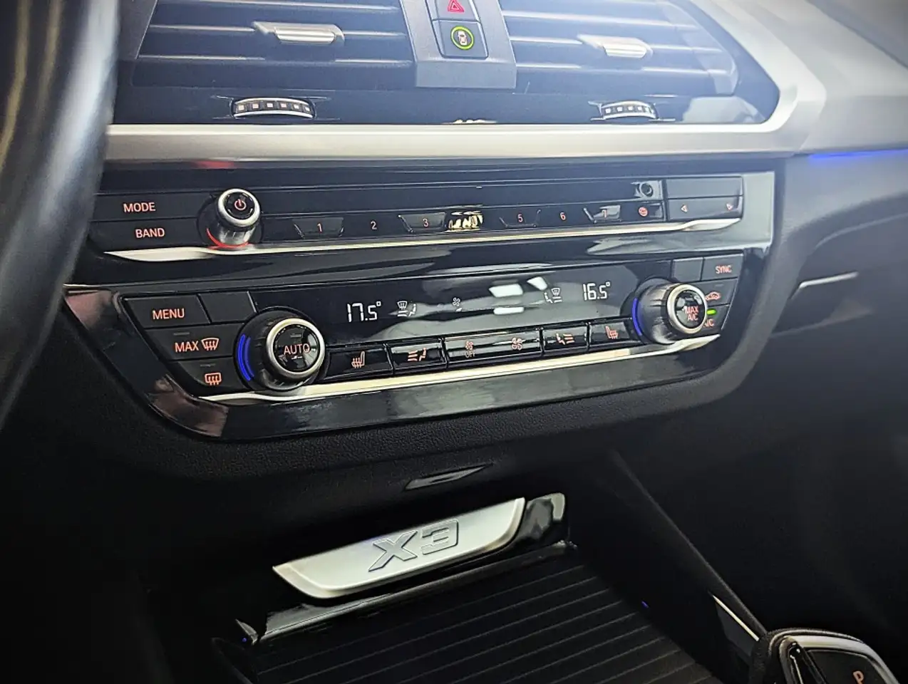 BMW X3 снимка BMW X3