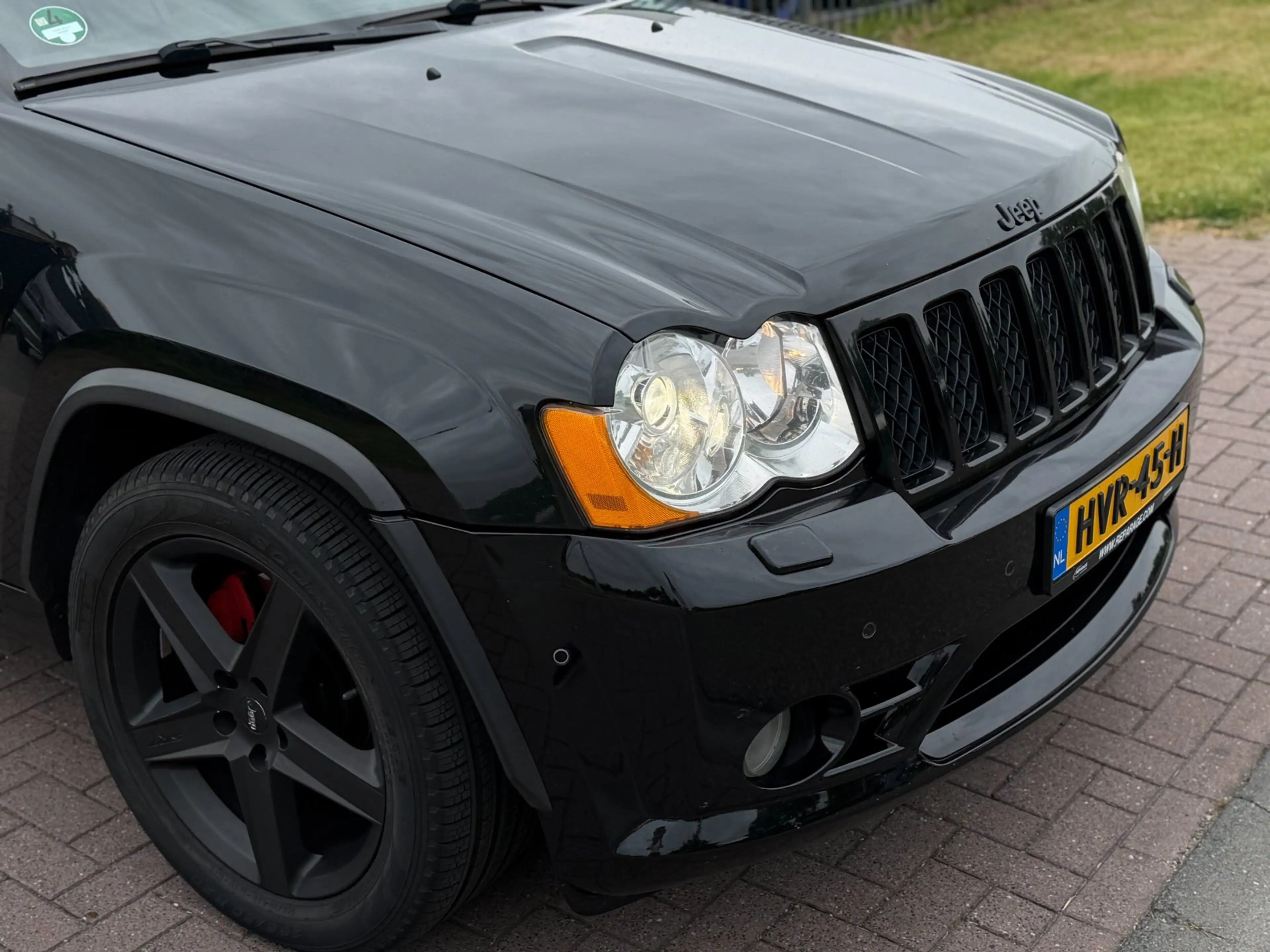 Jeep Grand Cherokee 6.1 V8 Hemi SRT-8 LPG 426PK 2010 — photo 6