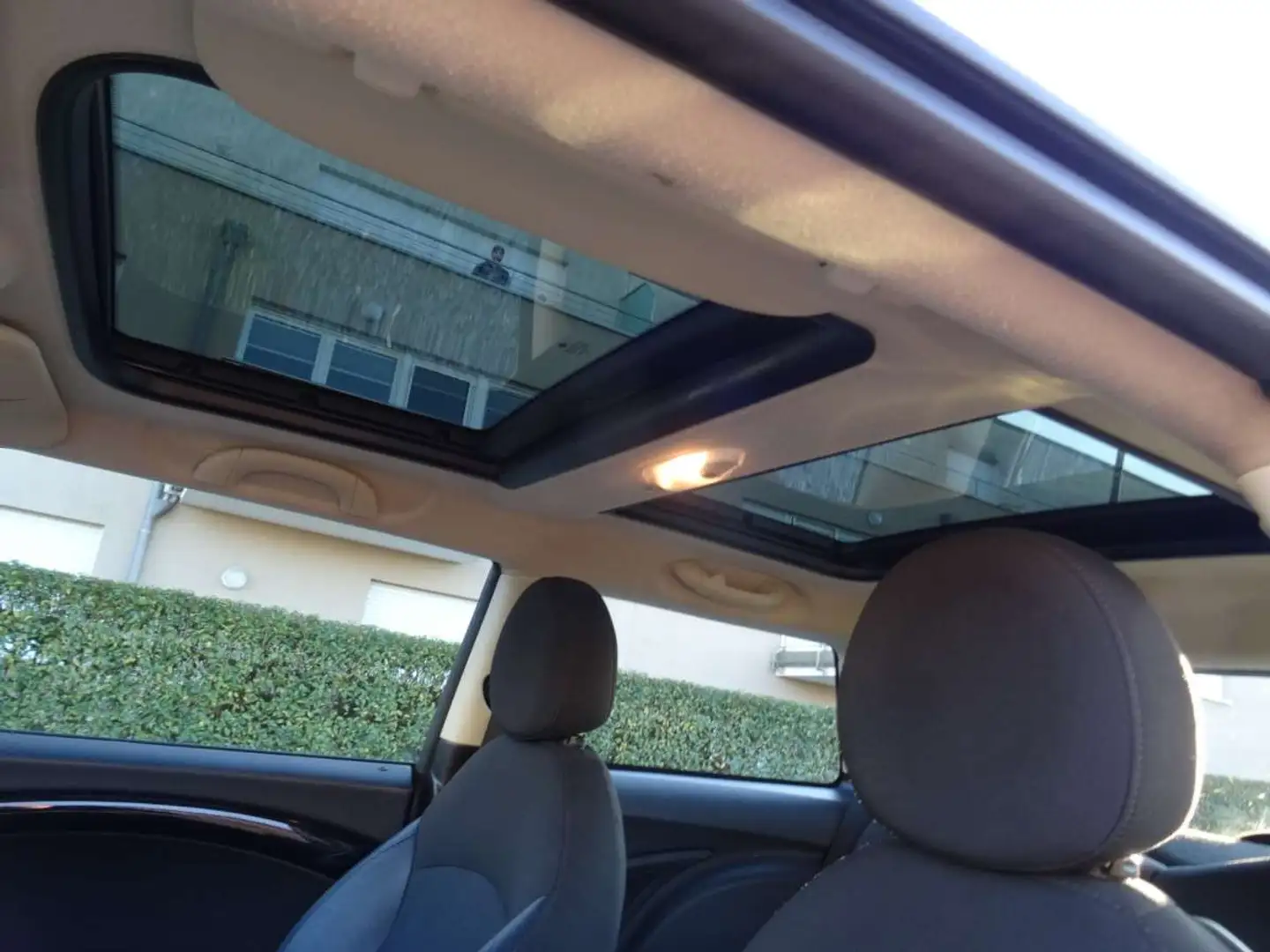 MINI Cooper D 2.0 AUTOMATIQUE Noir - 2