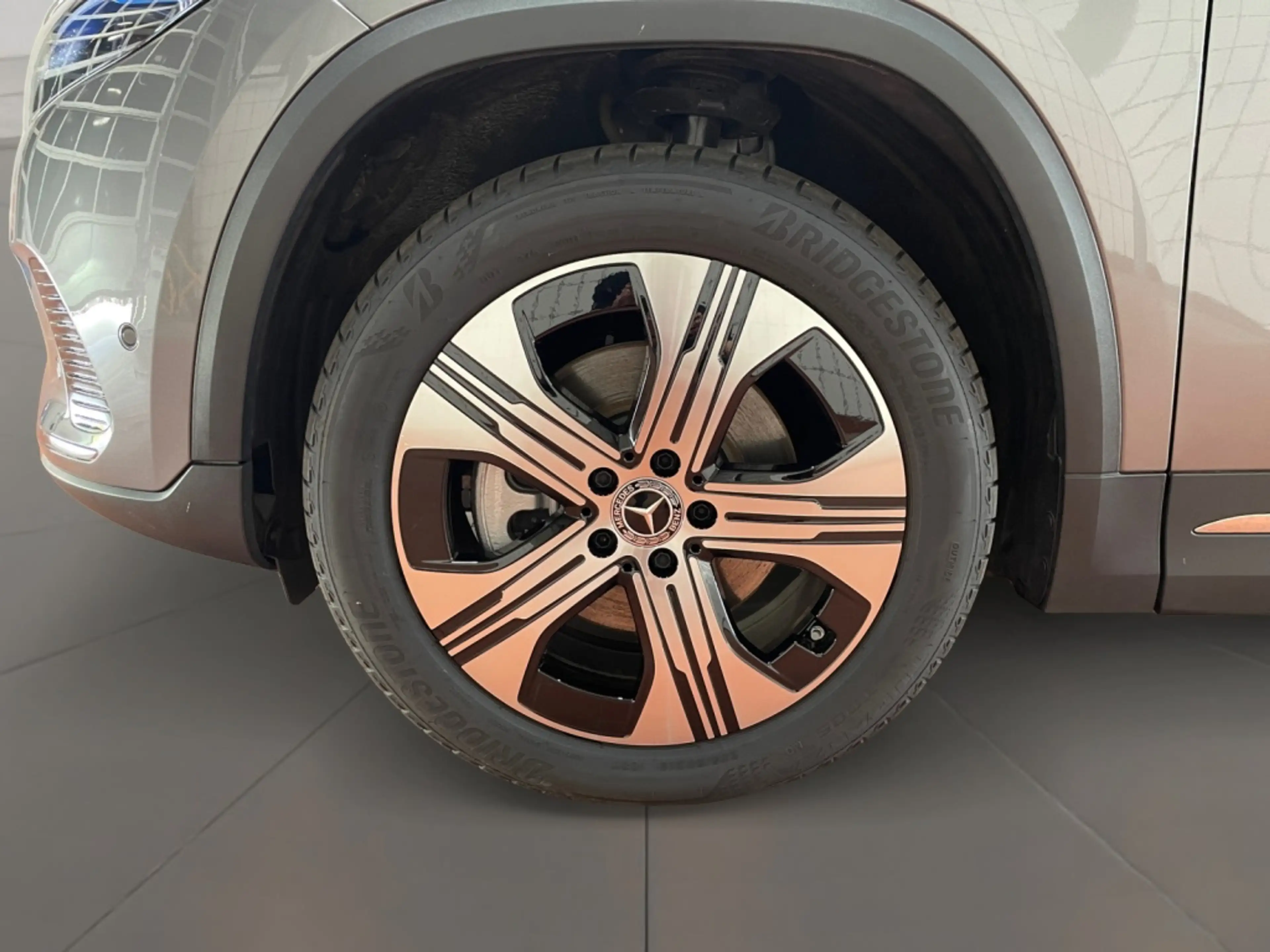 Mercedes-Benz EQA 250 + MBUX+Wide+Cam+LED+Navi+AUT+Keyl+Totw — photo 9