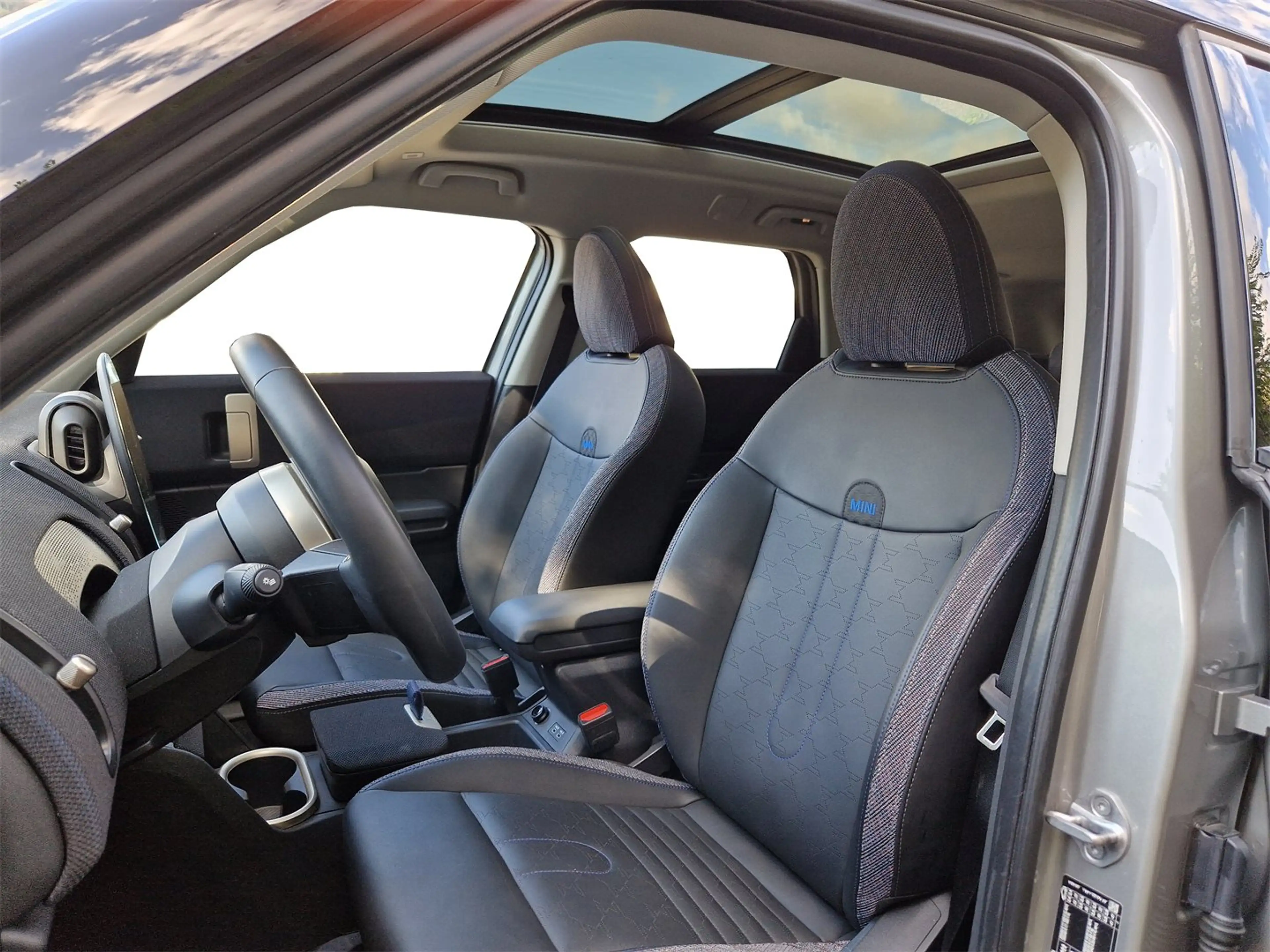 MINI Countryman C — photo 7