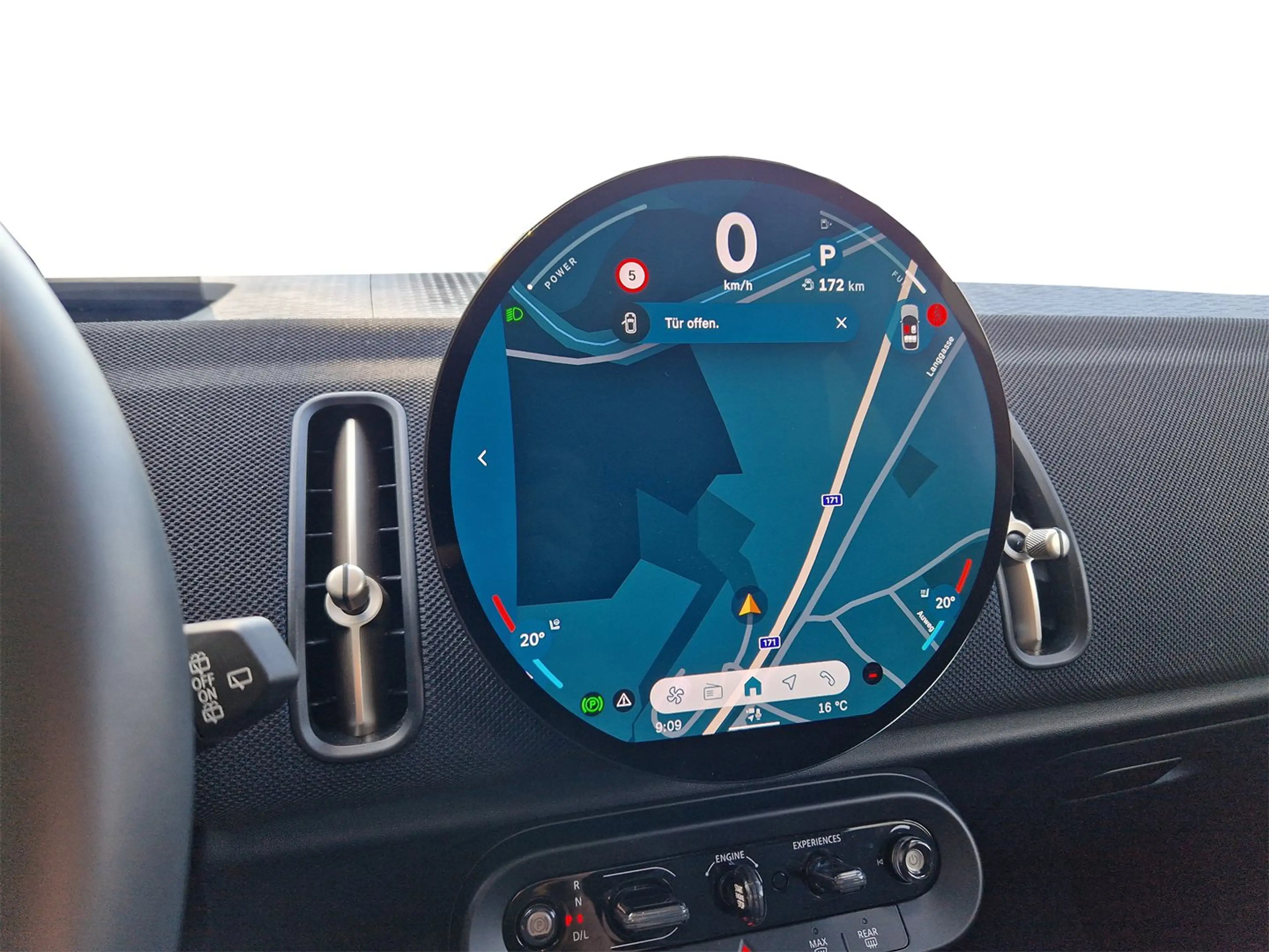 MINI Countryman C — photo 10