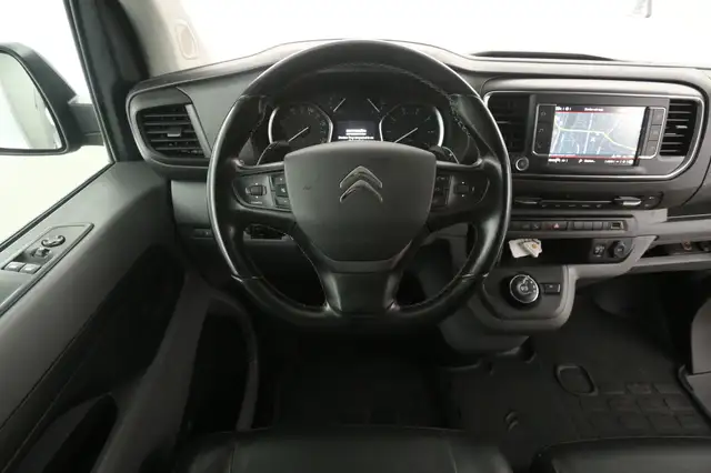 Citroen Jumpy view 2