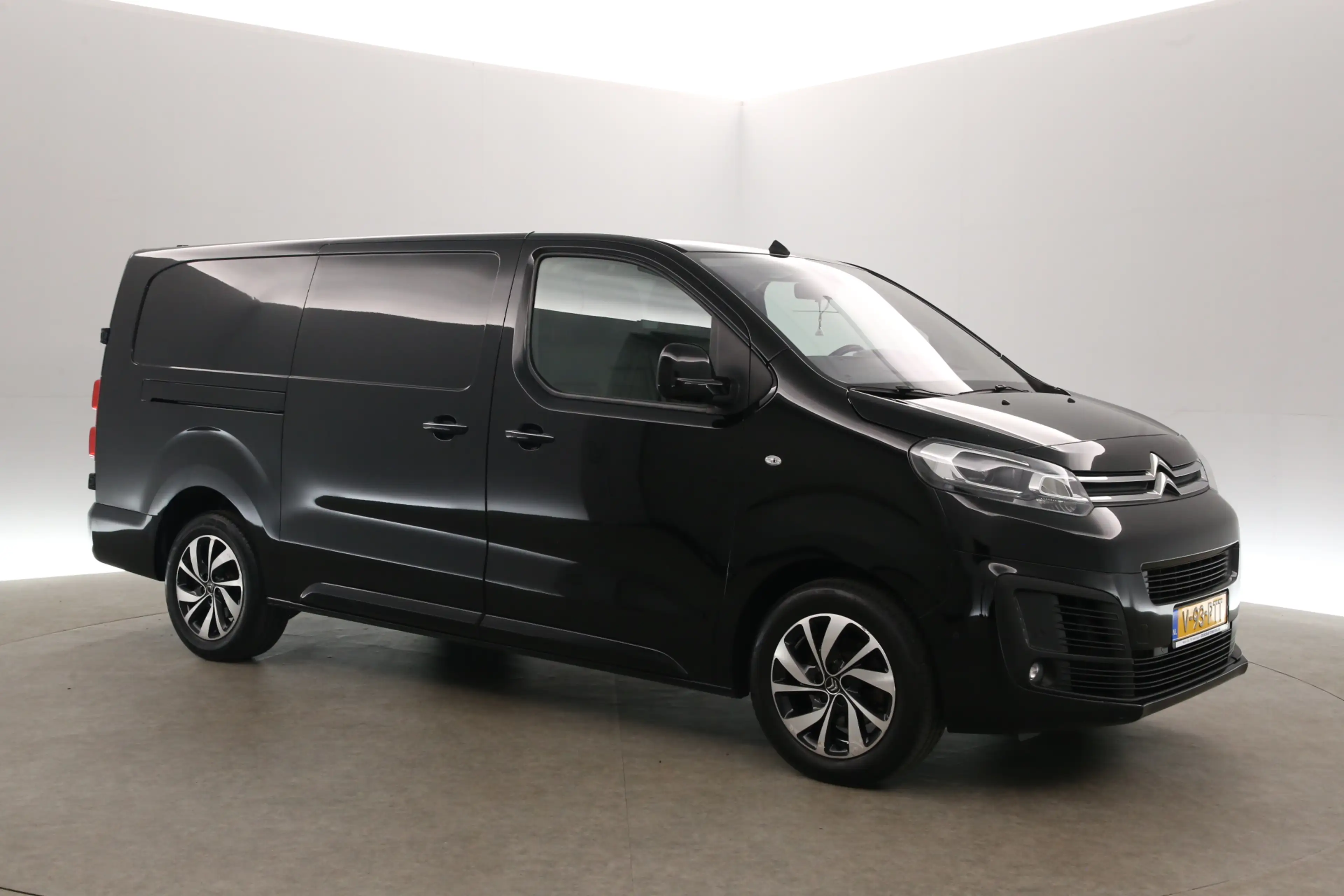 Citroen Jumpy 2.0 BlueHDI 180PK L3H1 | Automaat | Clima | Camera — photo 6