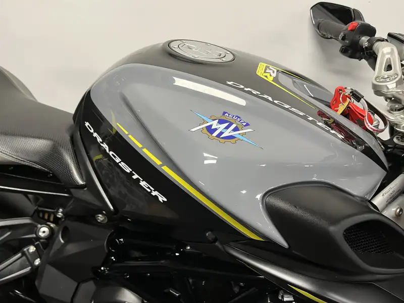 MV Agusta Dragster - foto 3
