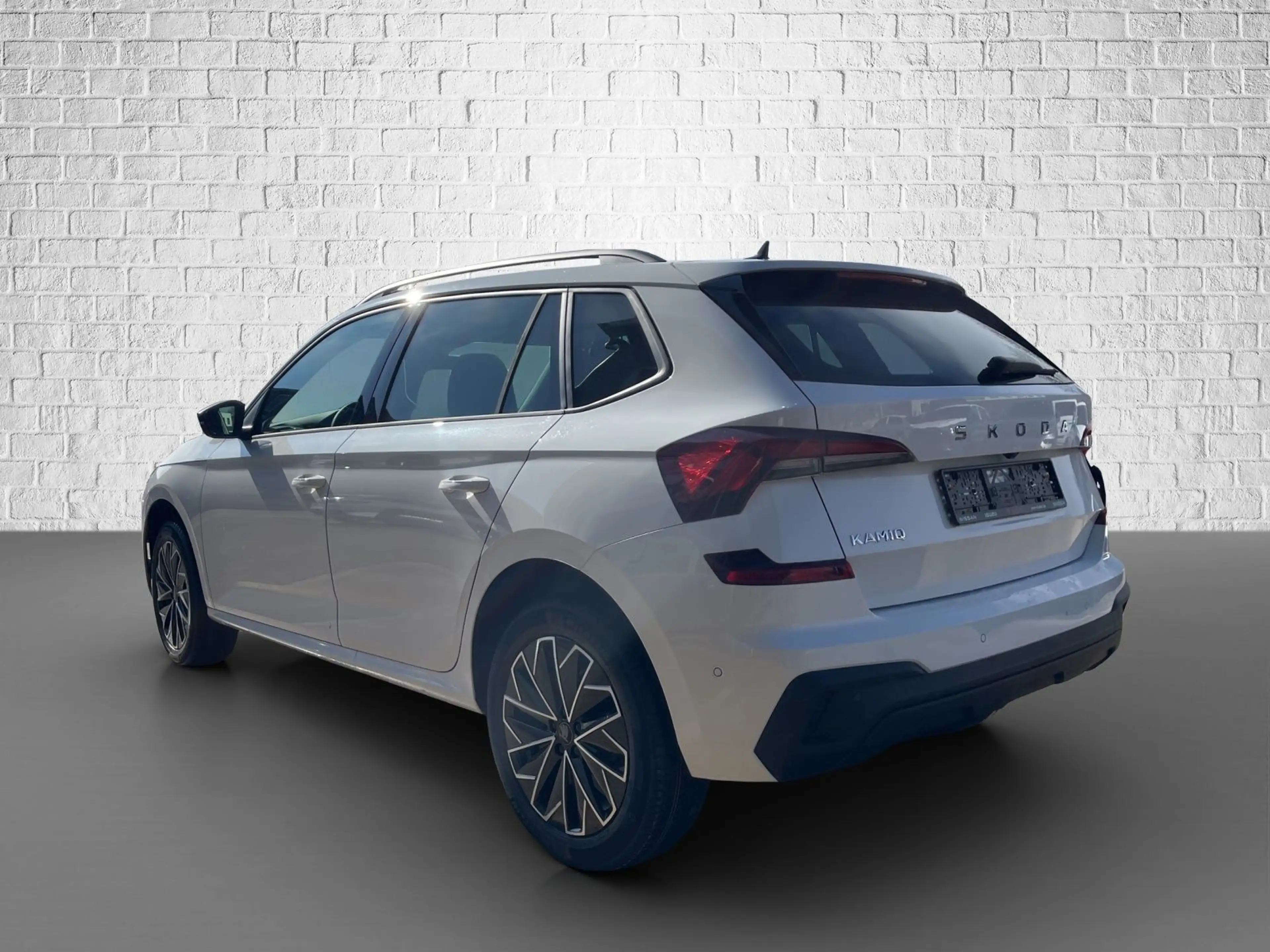 Skoda Kamiq 1.0 TSI DSG Automatik - Balance — photo 3