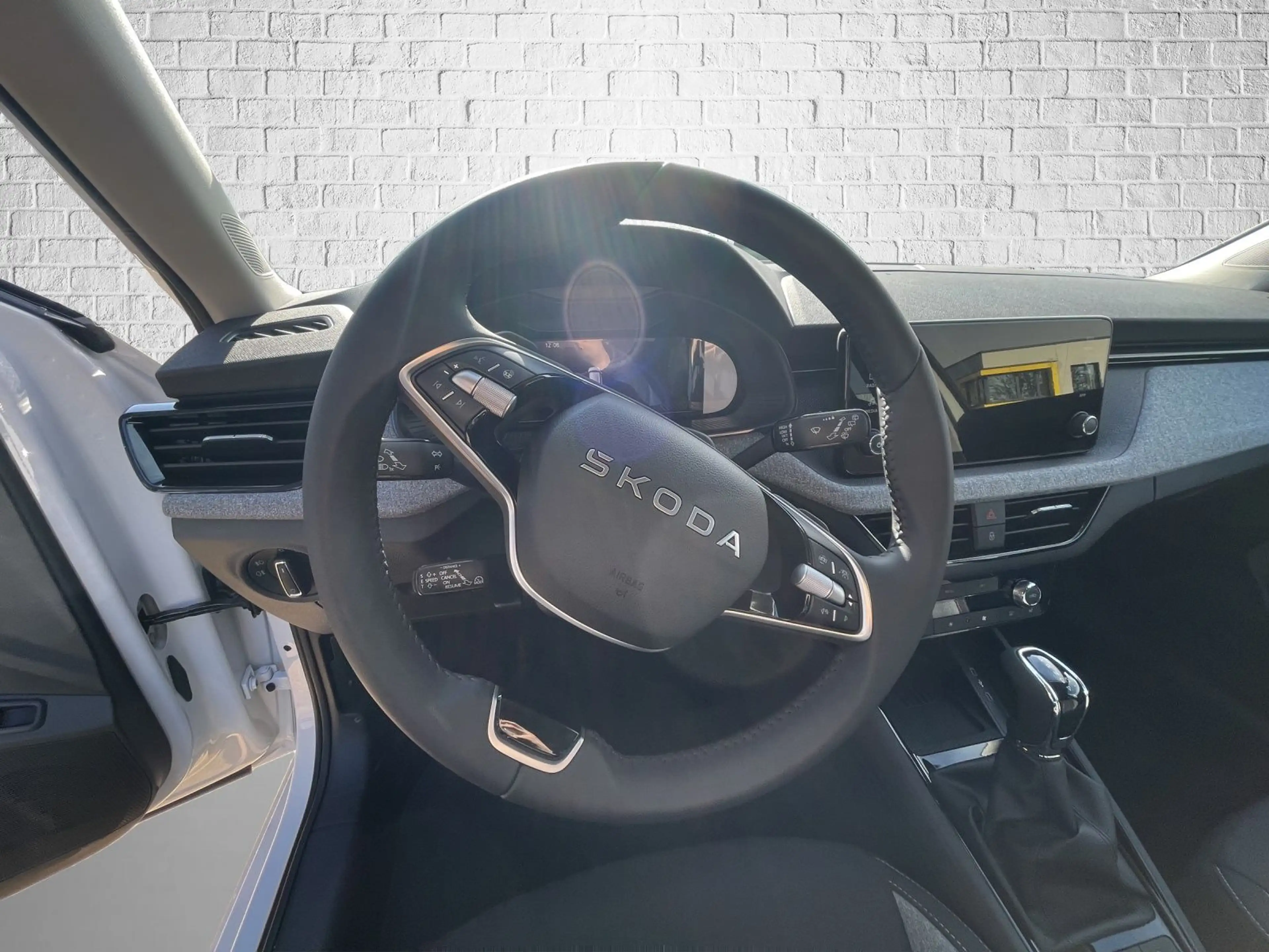 Skoda Kamiq 1.0 TSI DSG Automatik - Balance — photo 10