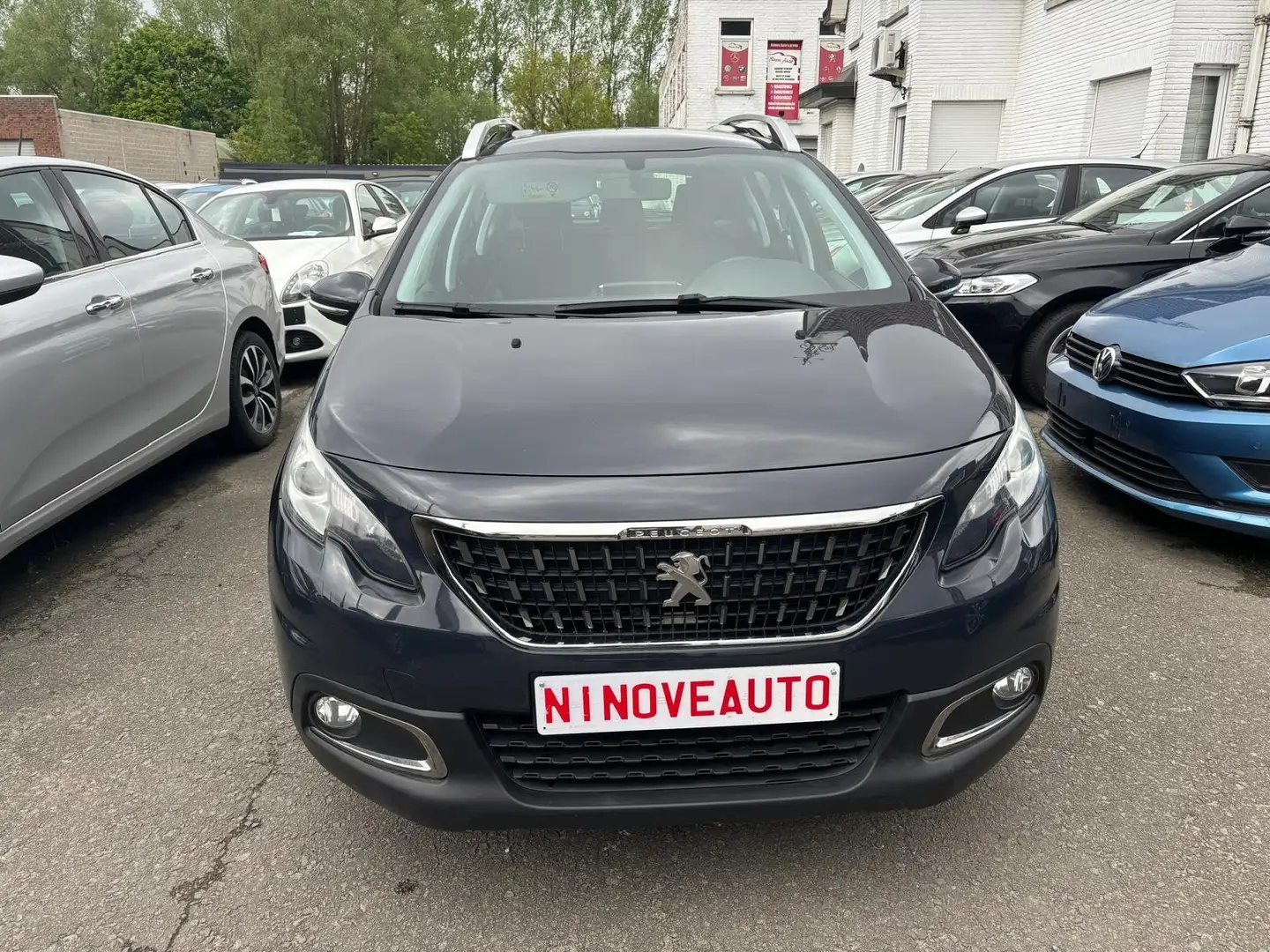 Peugeot 2008 1.6d BlueHDi Allure*BLUETH AIRCO PARKSEN EU6b Grijs - 2