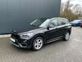 BMW X1 sDrive 18 i Advantage Schwarz - thumbnail 1