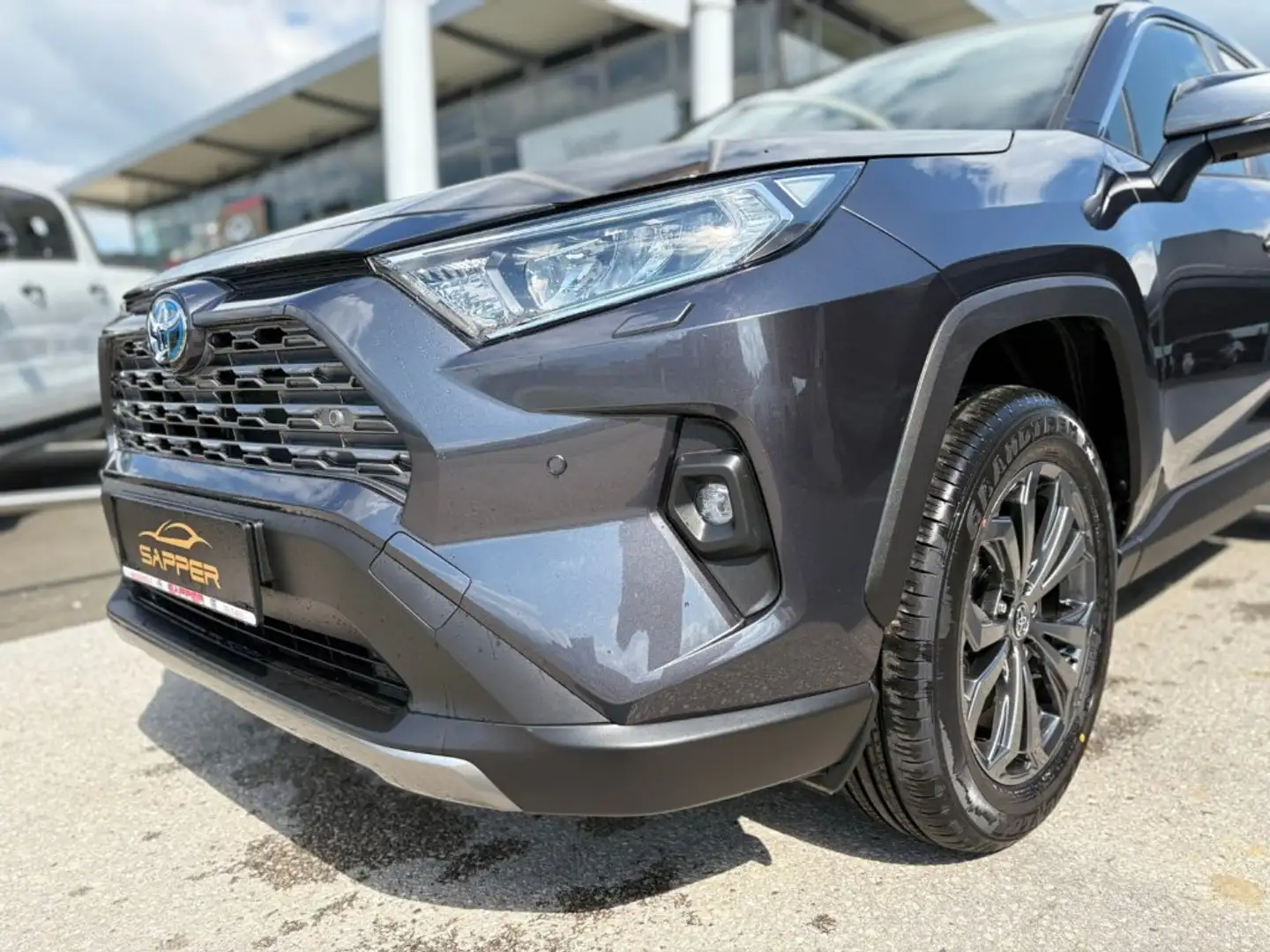 Toyota RAV 4 2,5 Hybrid Active Drive 2WD Aut. Gris - 2