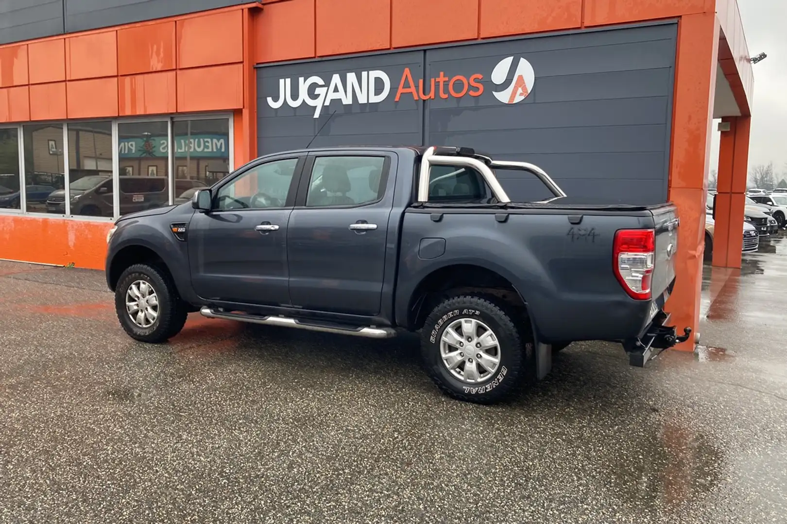 Ford Ranger 2.2 TDCI 150 XLT SPORT Gris - 2