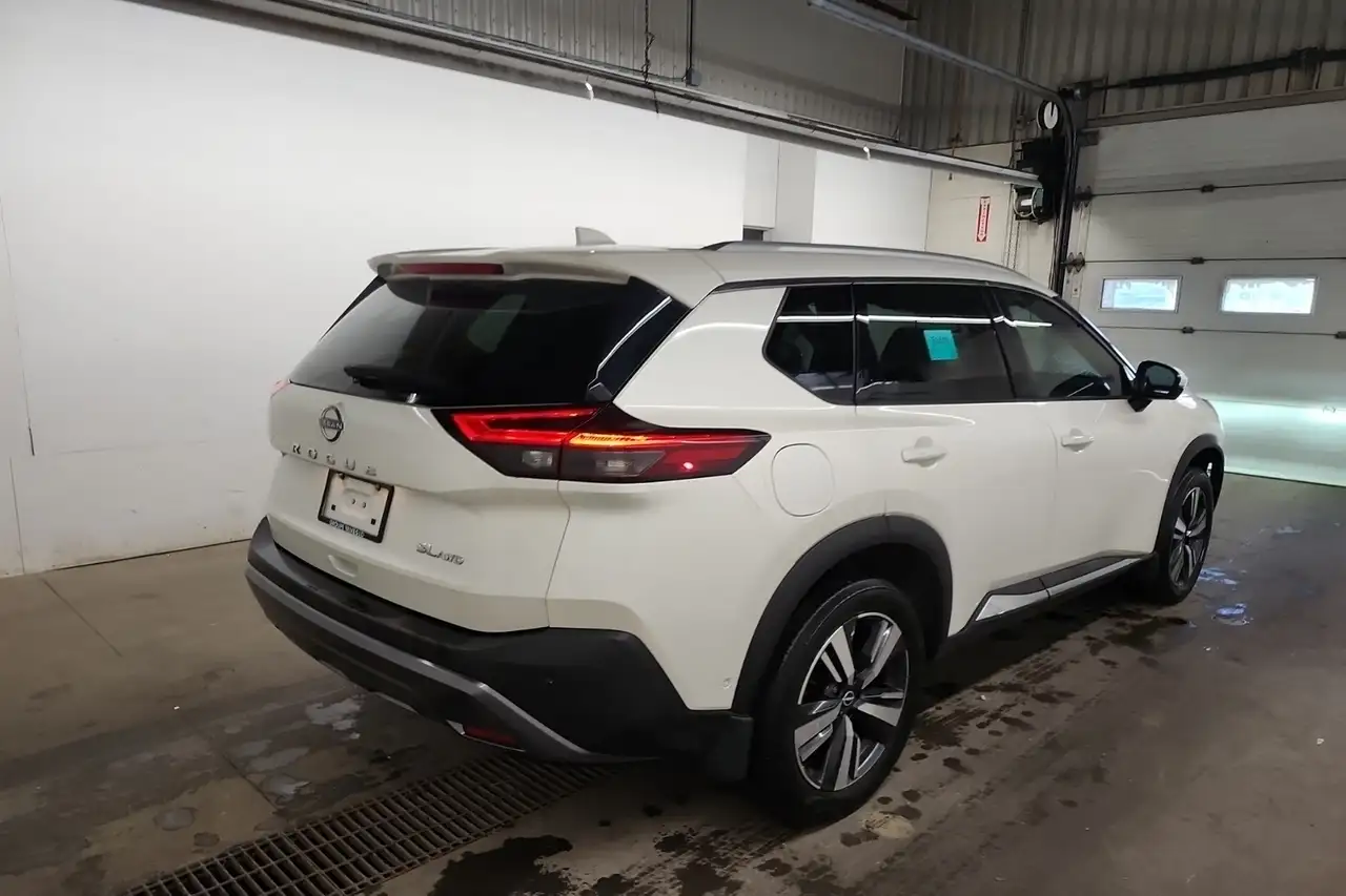 Nissan Rogue снимка Nissan Rogue