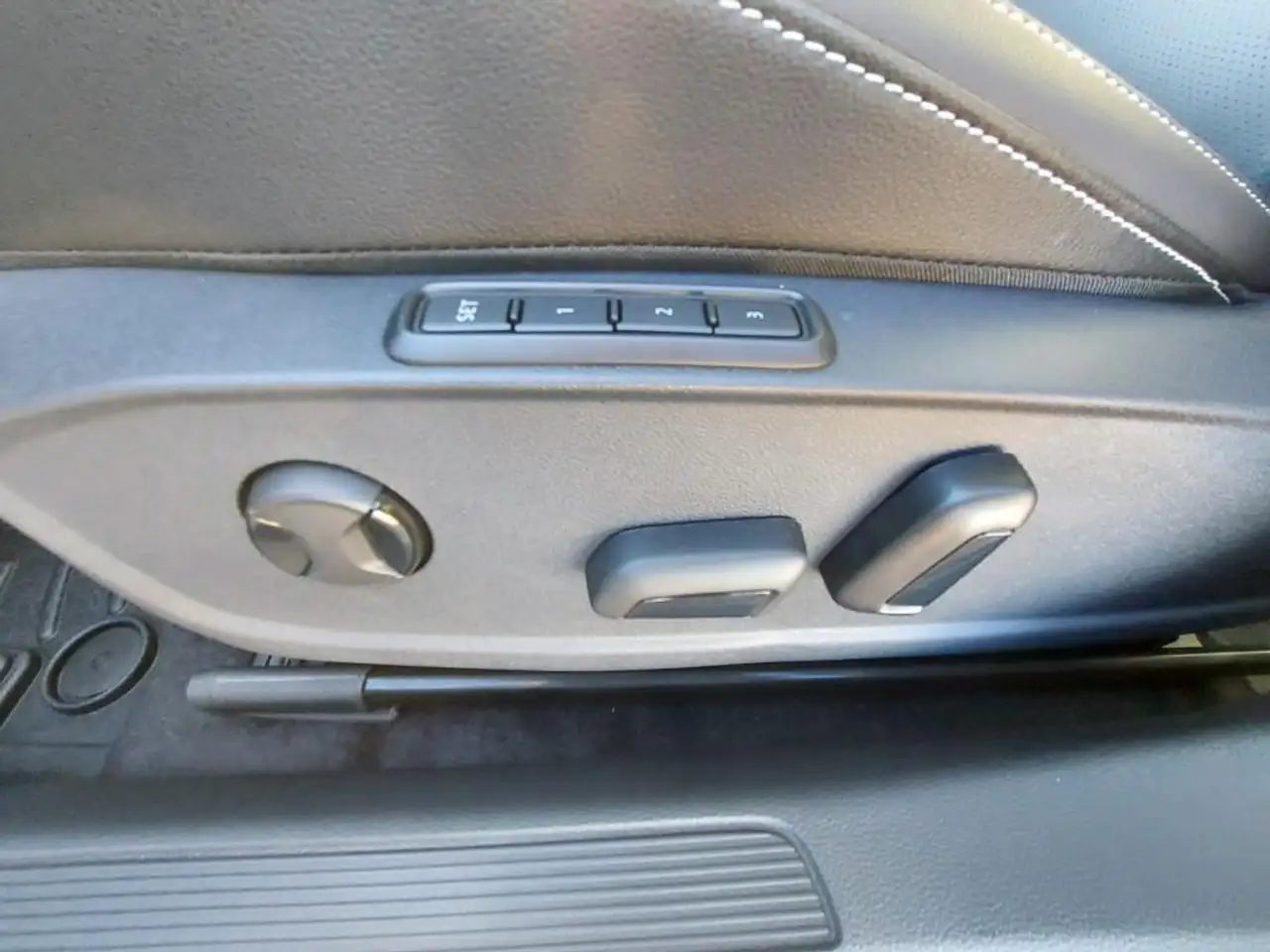 Volkswagen Jetta снимка Volkswagen Jetta