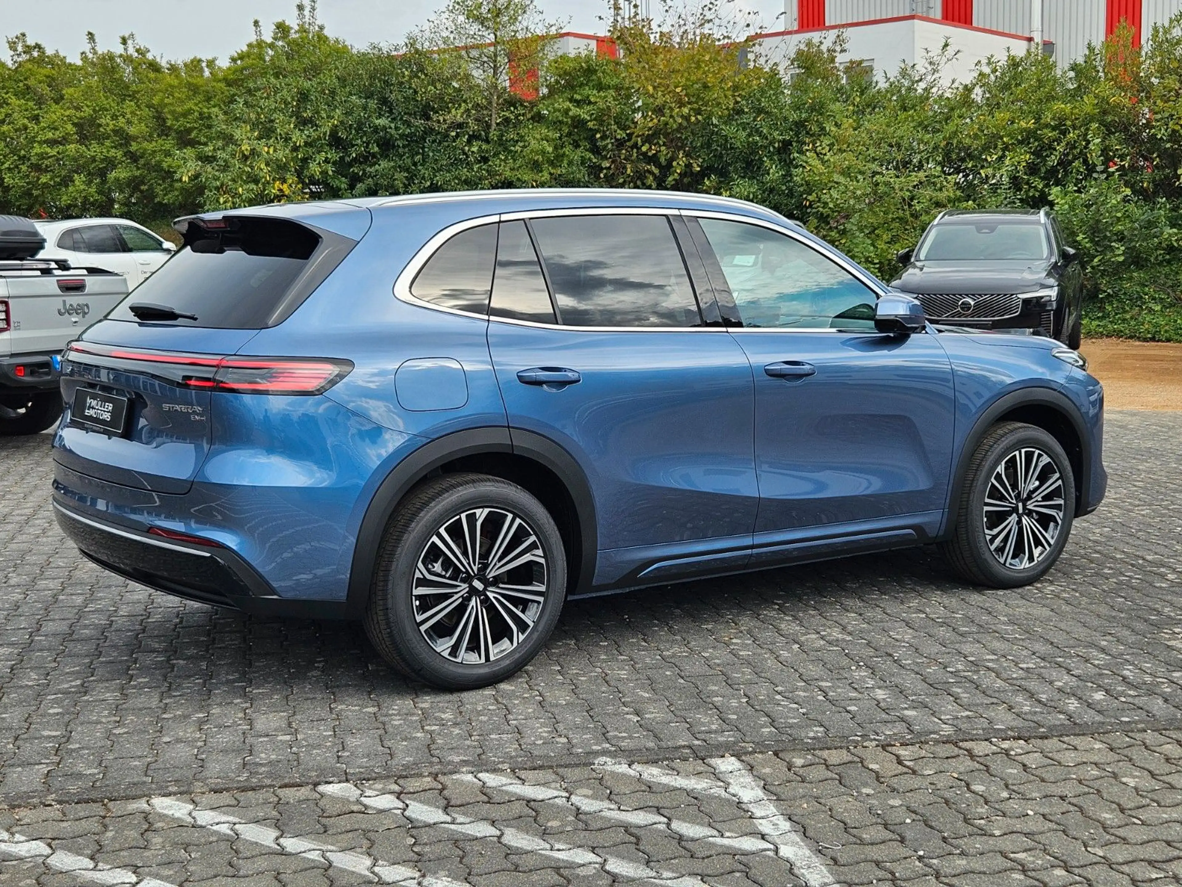 Geely Starray EM-i Max+ Massage Head-Up Panorama — photo 6