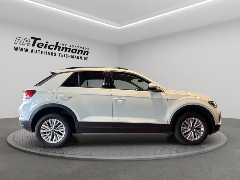 Volkswagen T-Roc Life — photo 4