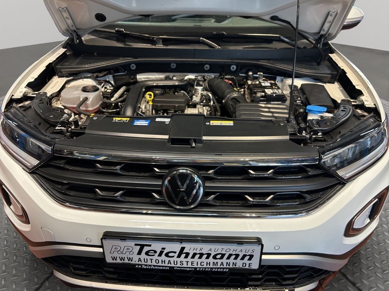 Volkswagen T-Roc Life — photo 10