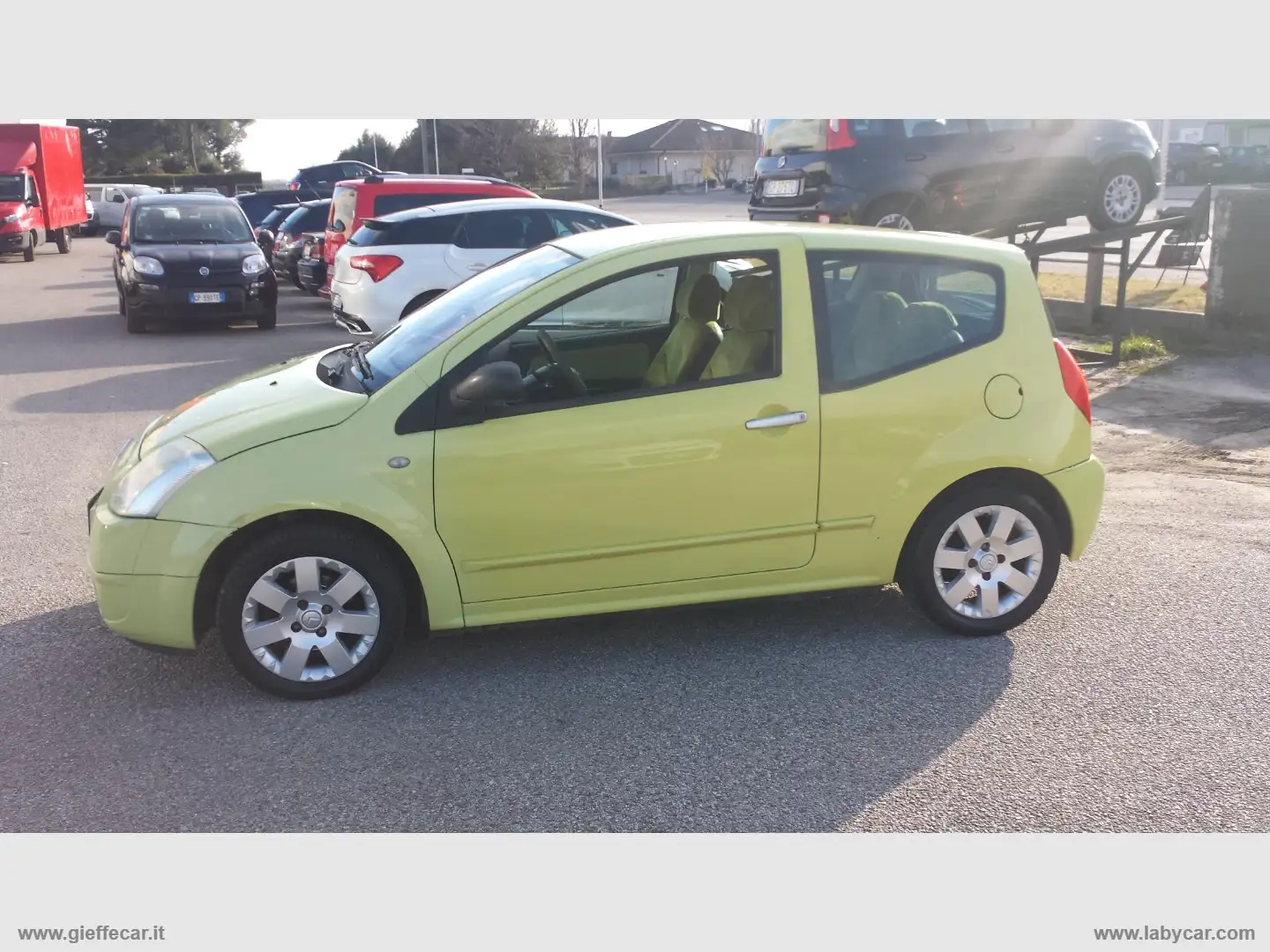 Citroen C2 1.4 HDi 70CV Elegance Gelb - 1