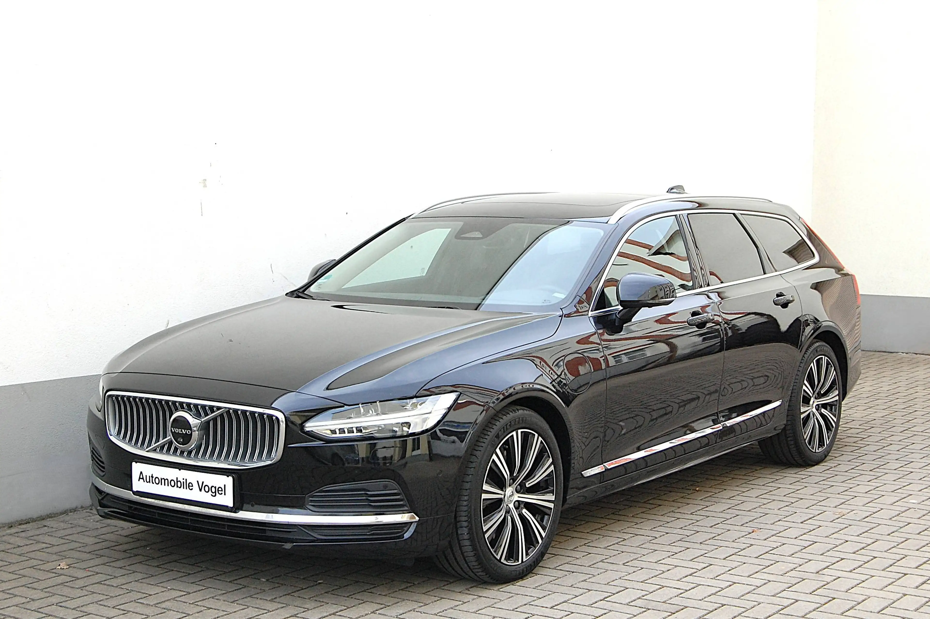 Volvo V90 V90 T6 Recharge AWD Plus Bright -Tailored Wool-