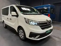 Renault Trafic Kombi L1H1 Life Style 8 Sitze AC LED PDC
