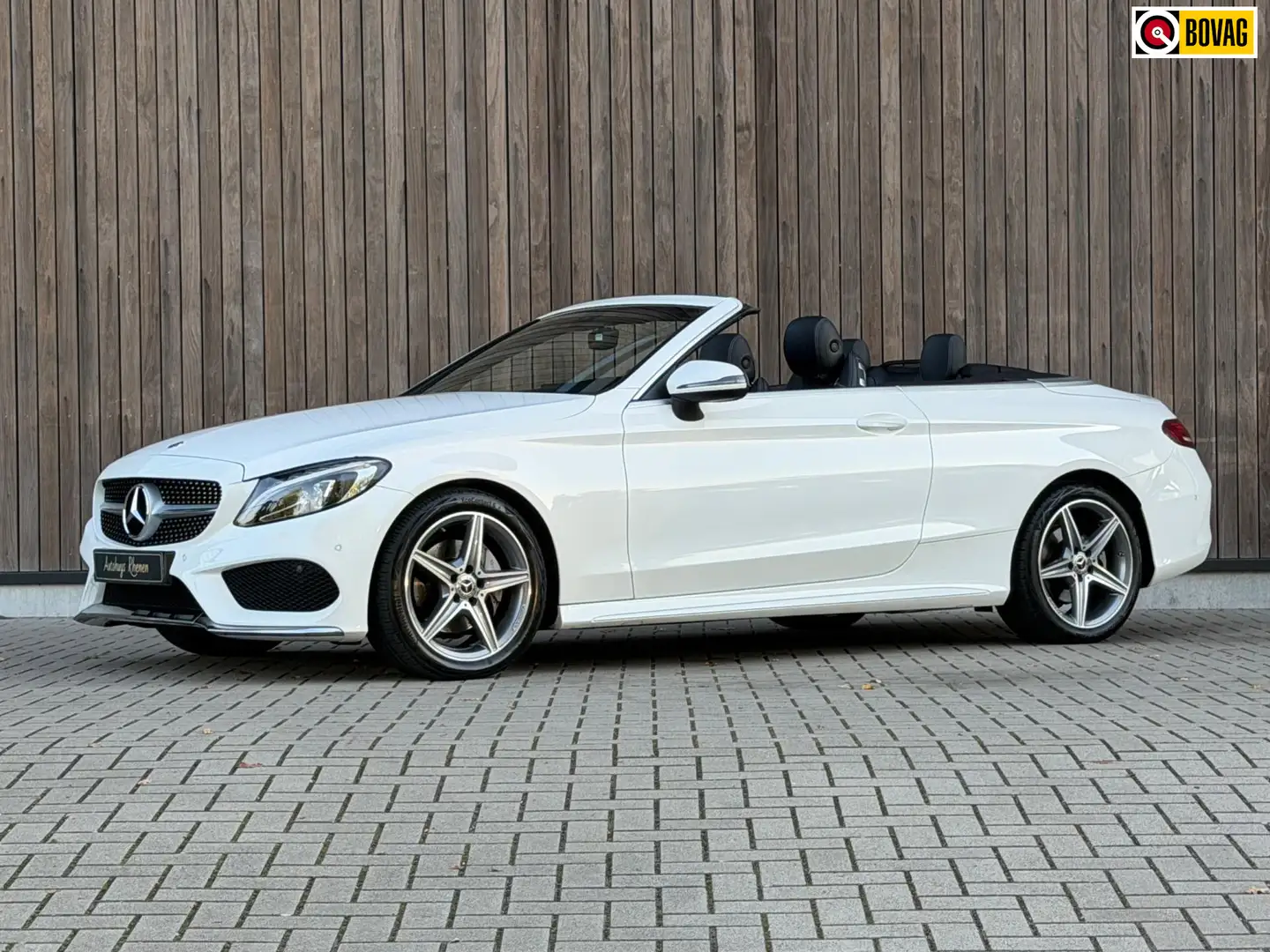 Mercedes-Benz C 180 Cabrio Premium / AMG-line / 18' / Blanc - 1