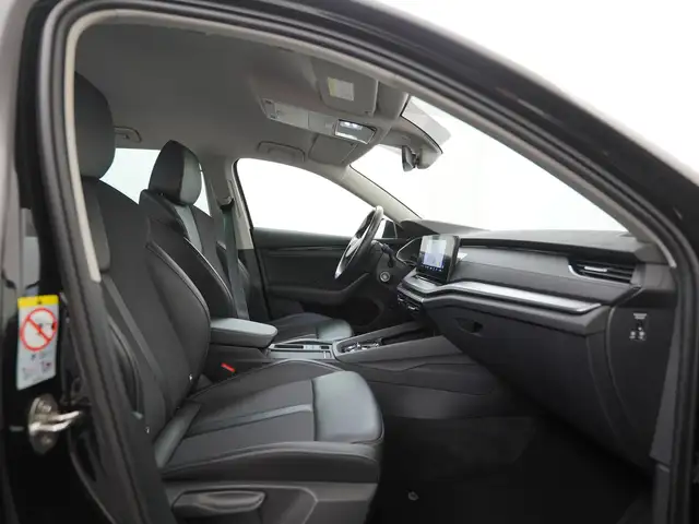 Skoda Octavia view 3