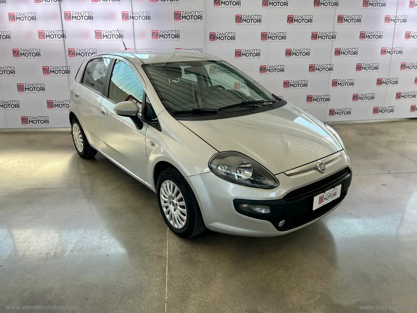 Fiat Punto Evo 1.4 5p. Emotion GPL Grigio - 2
