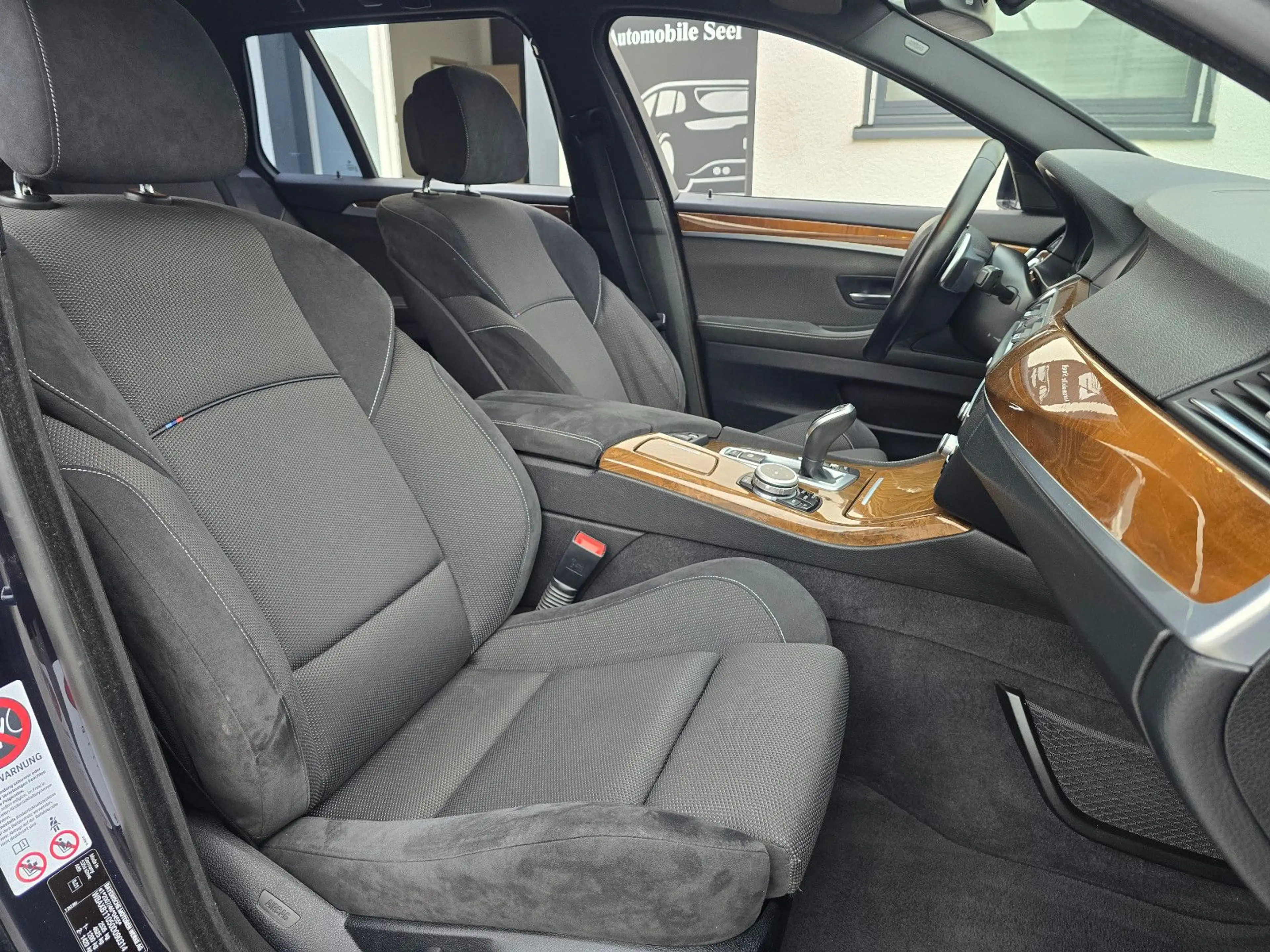 BMW 535 d xDrive Touring*M Paket*AHK*Navi*HUD*Bi-Xen — photo 15