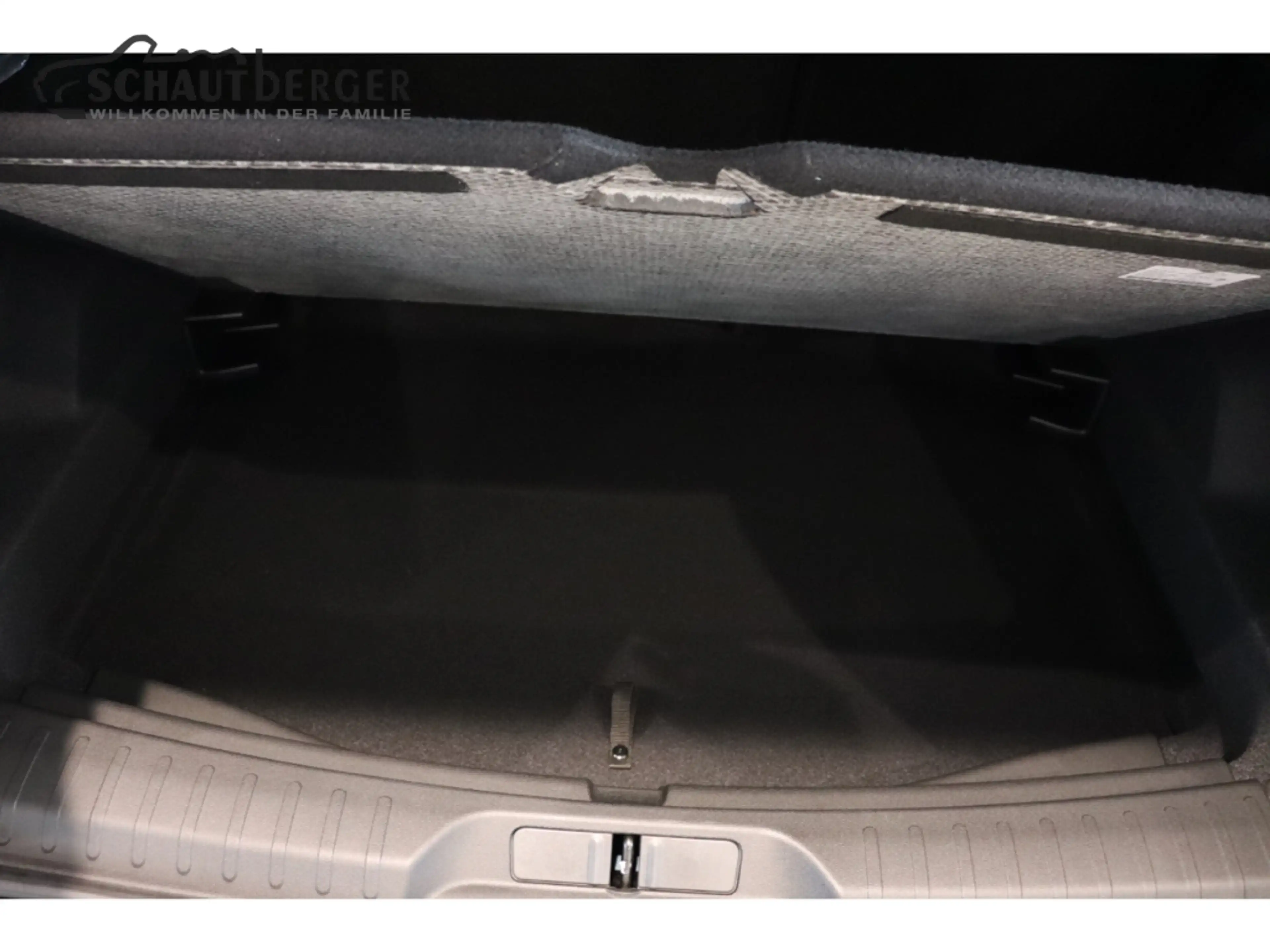 Alfa Romeo Junior Ibrida 1.2 VGT 48V-Hybrid 107 kW Speciale  Navi Me — photo 10