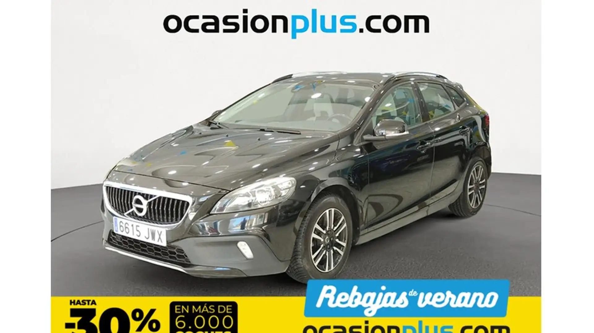 Volvo V40 Cross Country D3 Momentum 150 Noir - 1