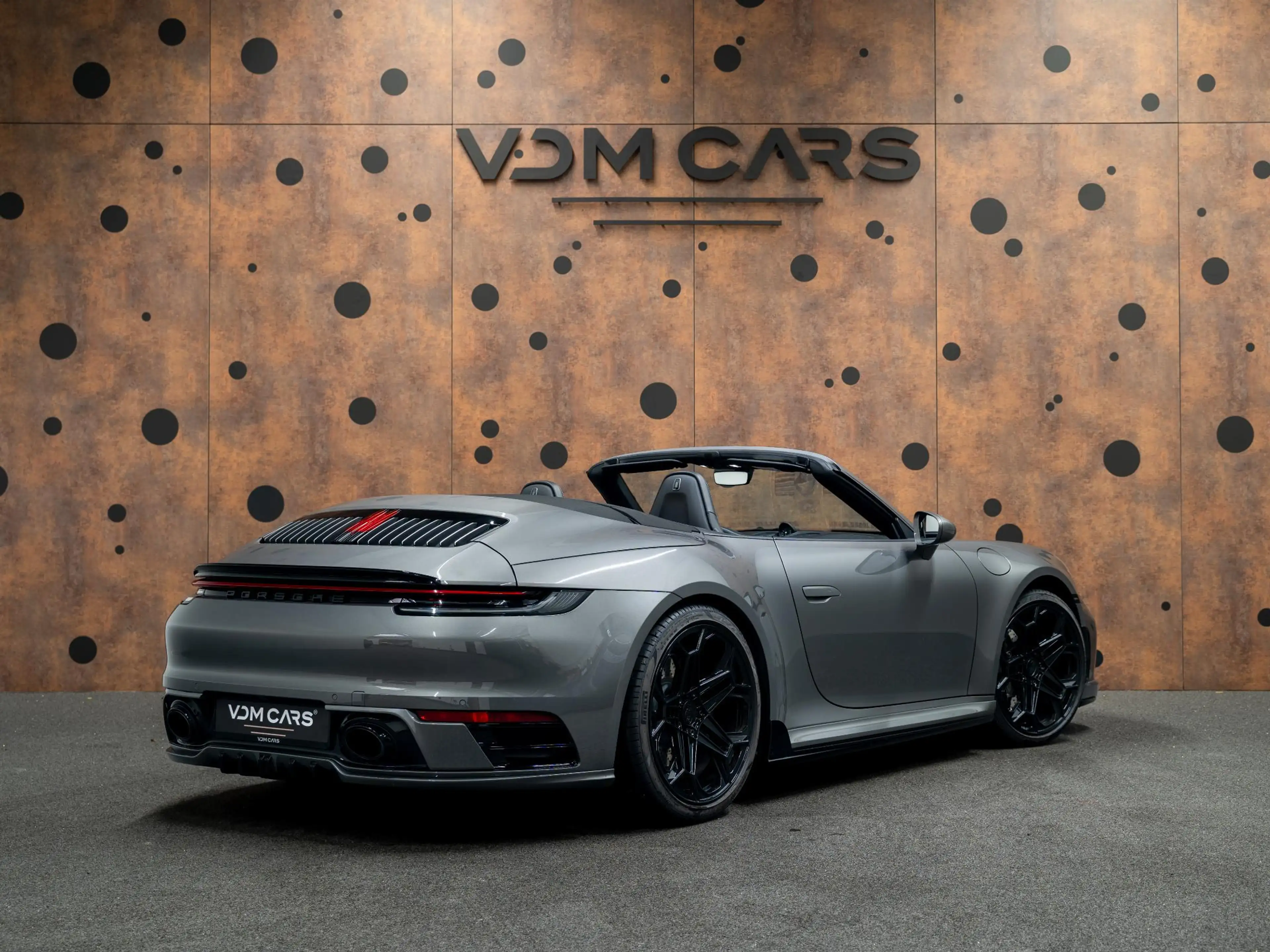 Porsche 992 Cabrio 3.0 Carrera 4S | Techart | Akrapovič | Spor — photo 2