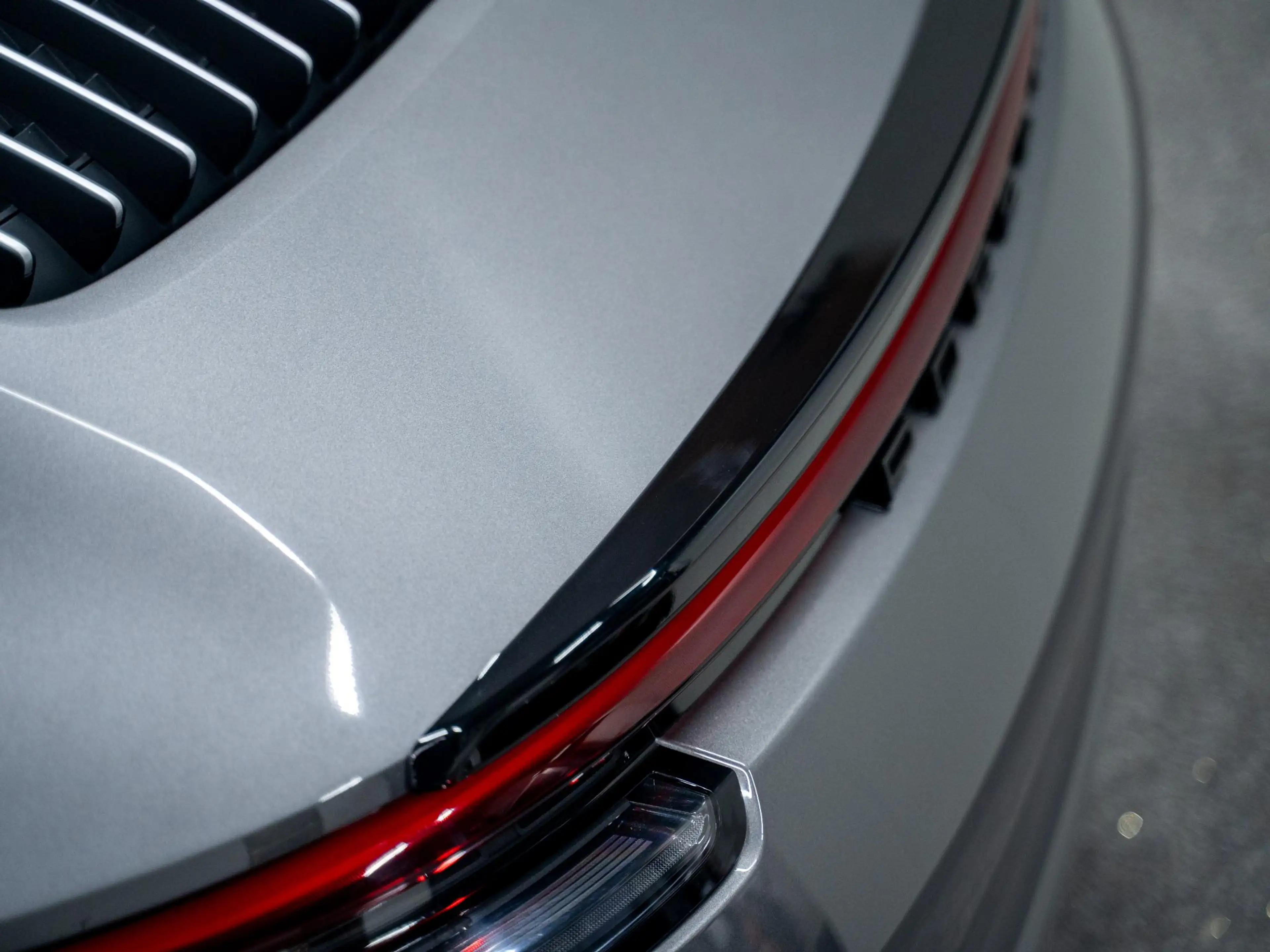 Porsche 992 Cabrio 3.0 Carrera 4S | Techart | Akrapovič | Spor — photo 13