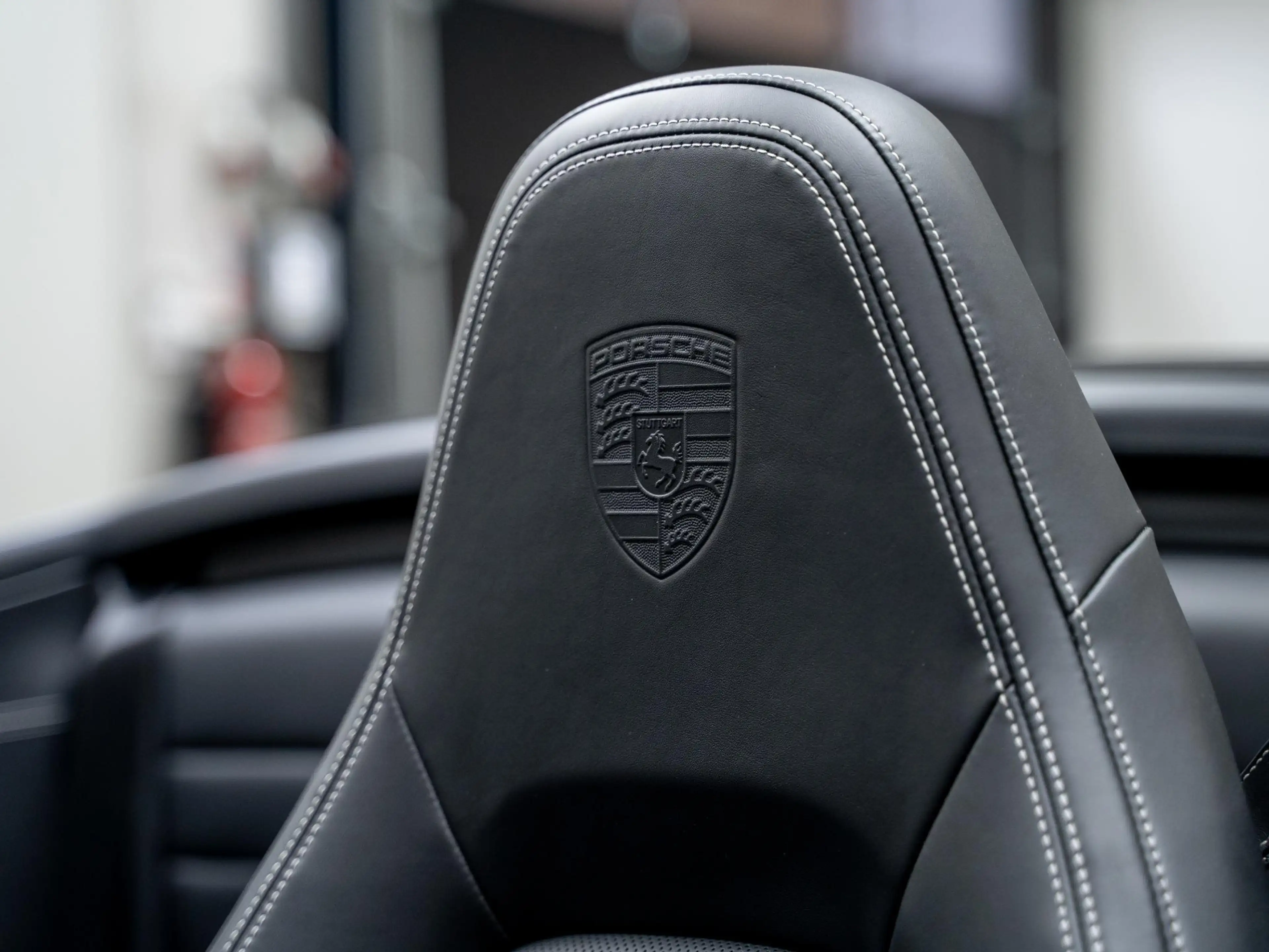 Porsche 992 Cabrio 3.0 Carrera 4S | Techart | Akrapovič | Spor — photo 29