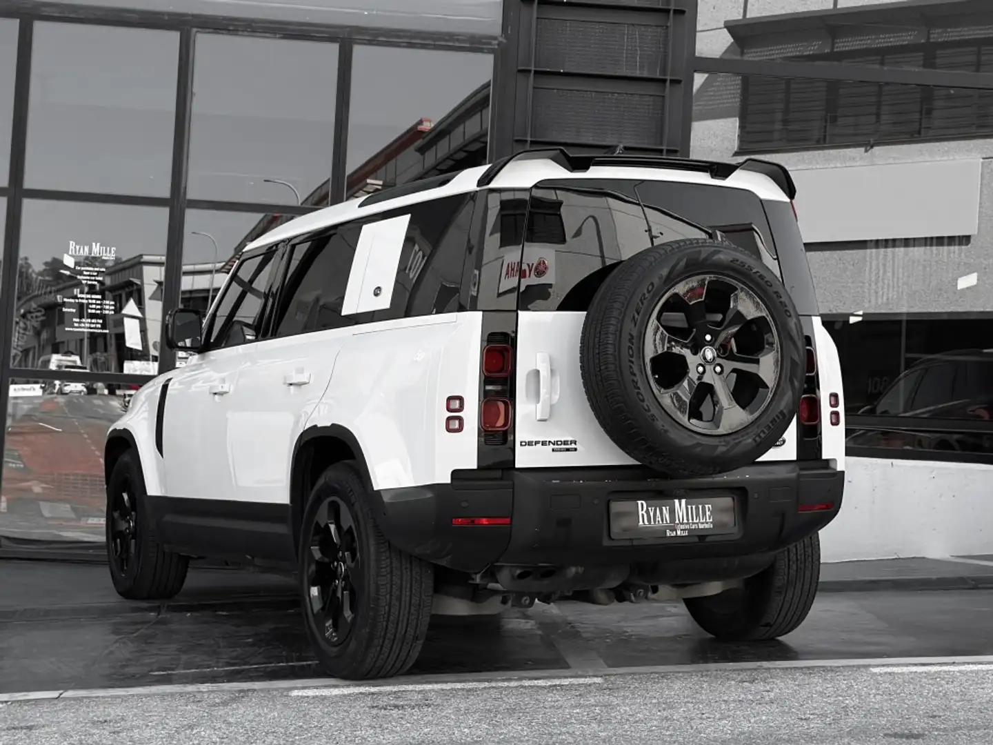 Land Rover Defender 110 2.0D SD4 SE AWD Aut. 240 Blanc - 2